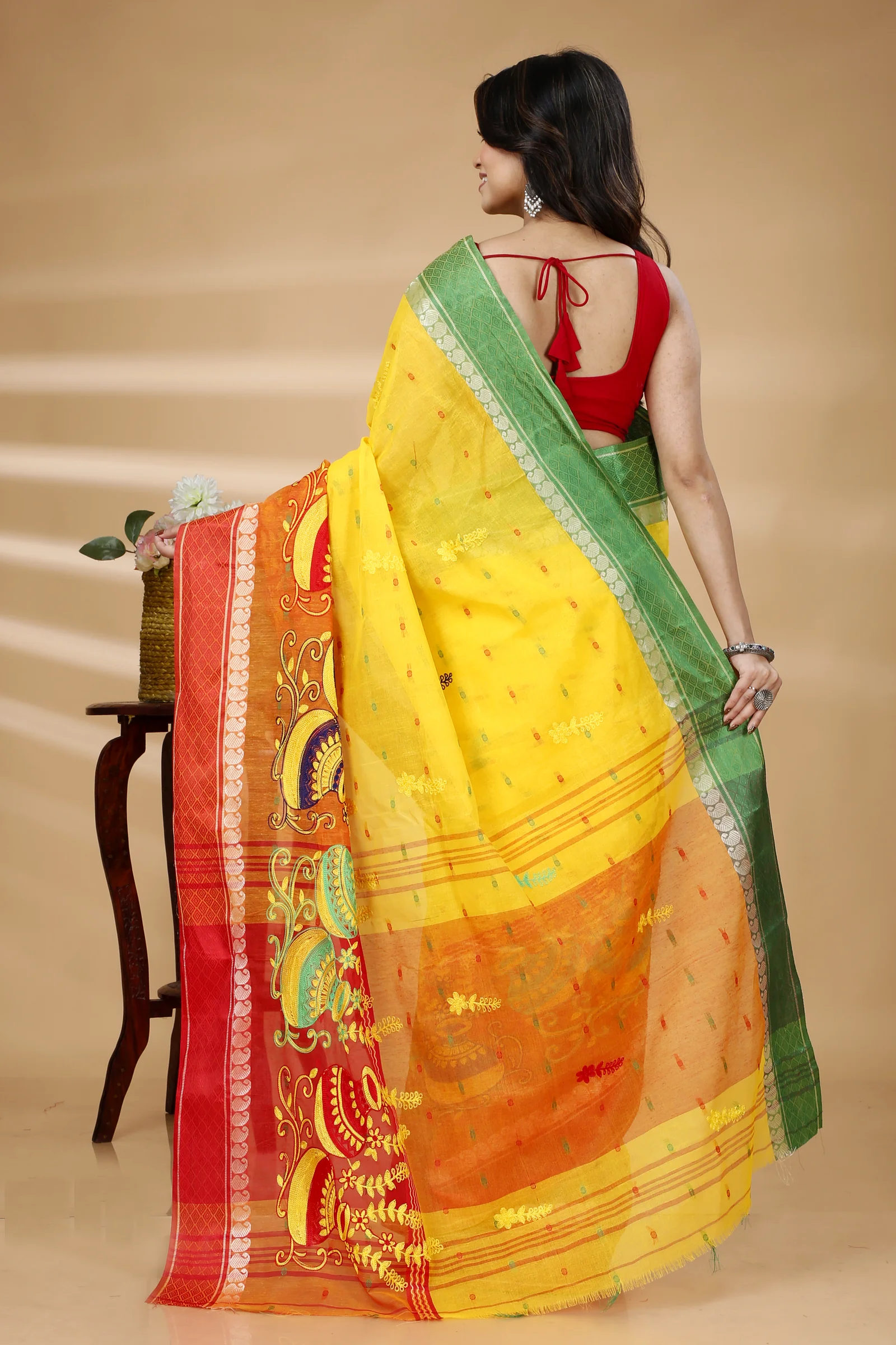 Yellow Red Pure Cotton Embi_Ganga_Buti Tant Embroidery (1001)