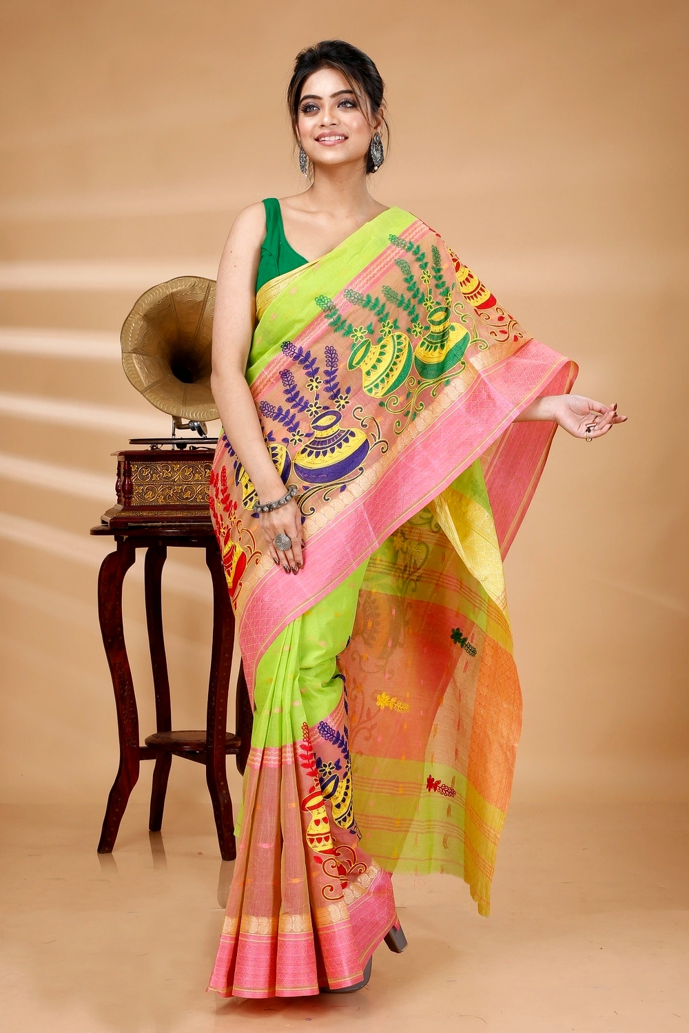 Light Green Pure Cotton Embi_Ganga_Buti Tant Embroidery (1002)