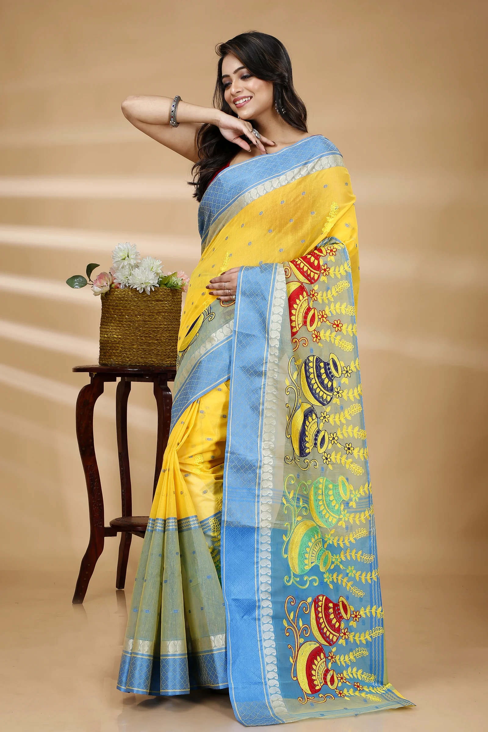 Light Yellow Pure Cotton Embi_Ganga_Buti Tant Embroidery (1003)