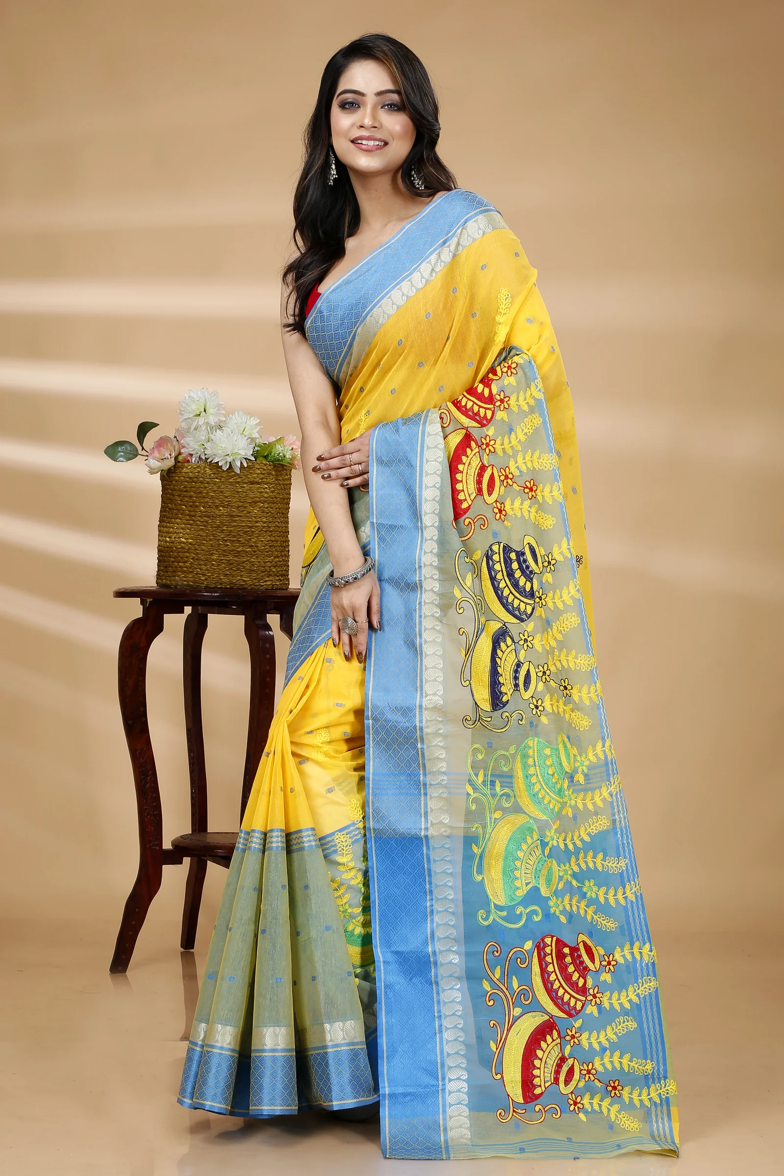 Light Yellow Pure Cotton Embi_Ganga_Buti Tant Embroidery (1003)