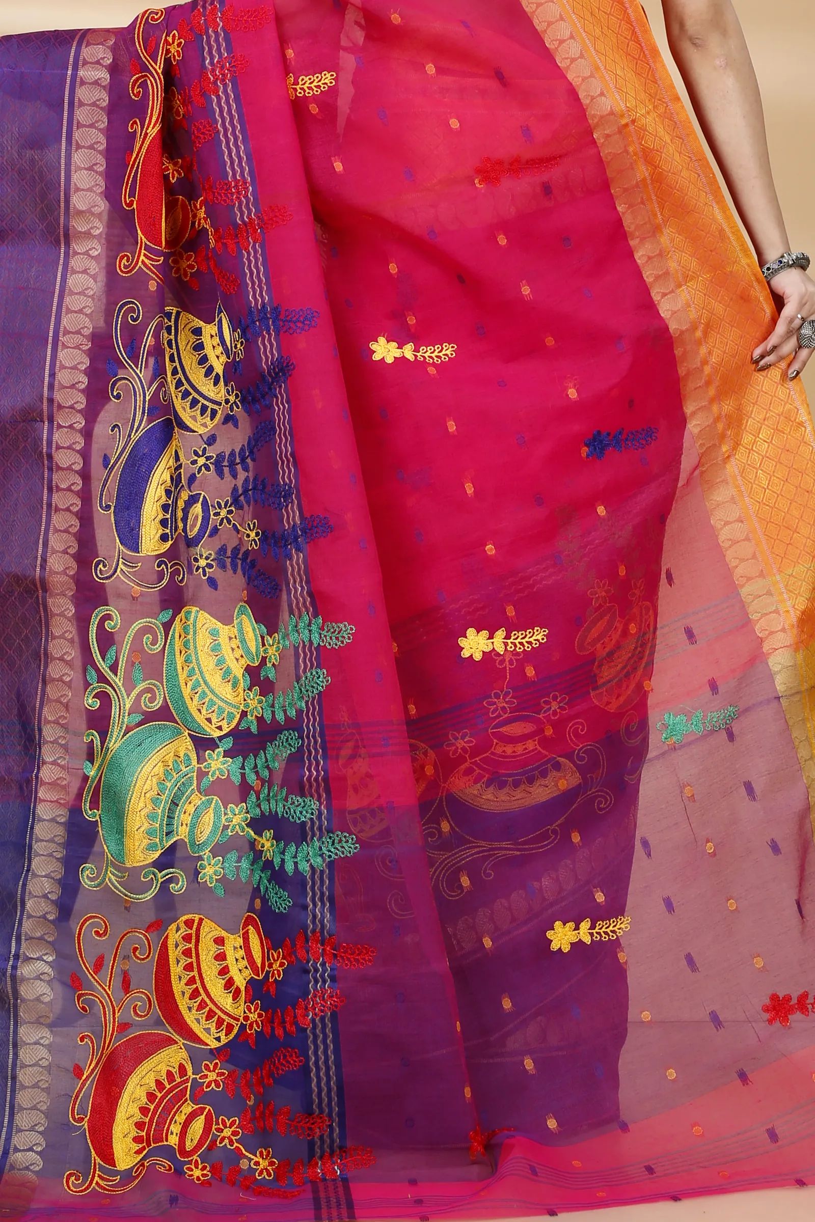 Pink Pure Cotton Embi_Ganga_Buti Tant Embroidery (1004)
