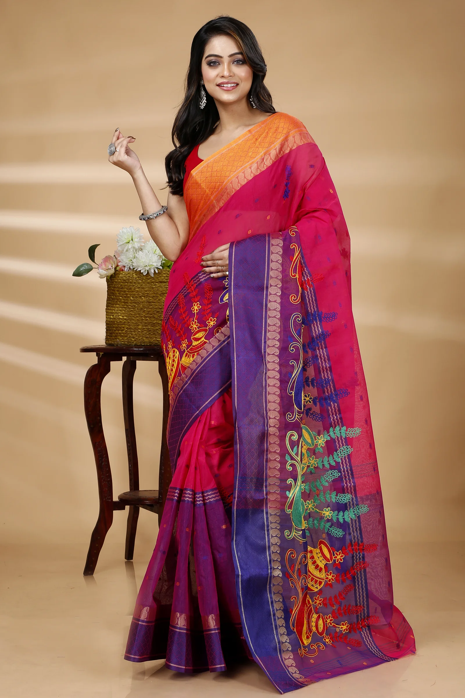 Pink Pure Cotton Embi_Ganga_Buti Tant Embroidery (1004)