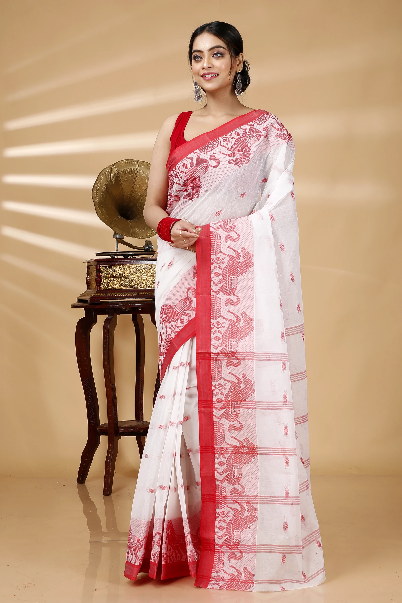 White Red Pure Cotton Indrani Tant Saree (1019)