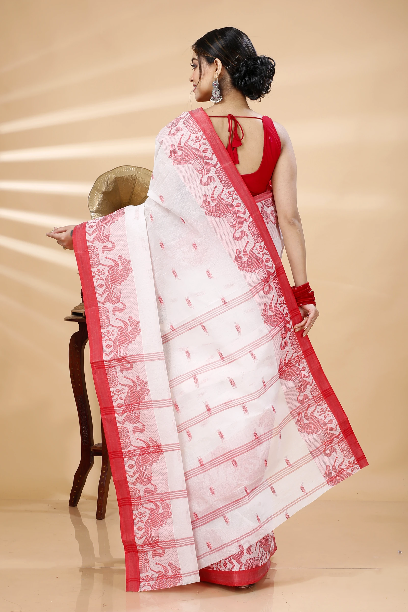 White Red Pure Cotton Indrani Tant Saree (1019)