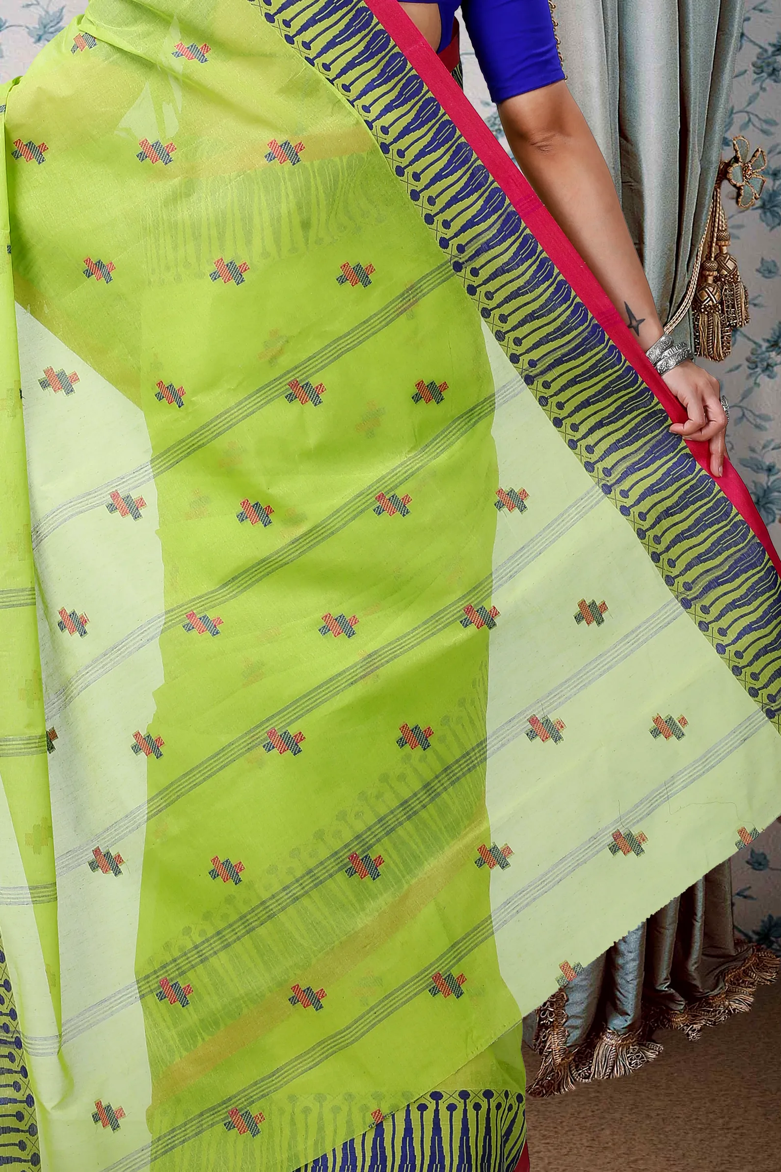 Olive Green Pure Cotton Simar Tant Saree (1037)
