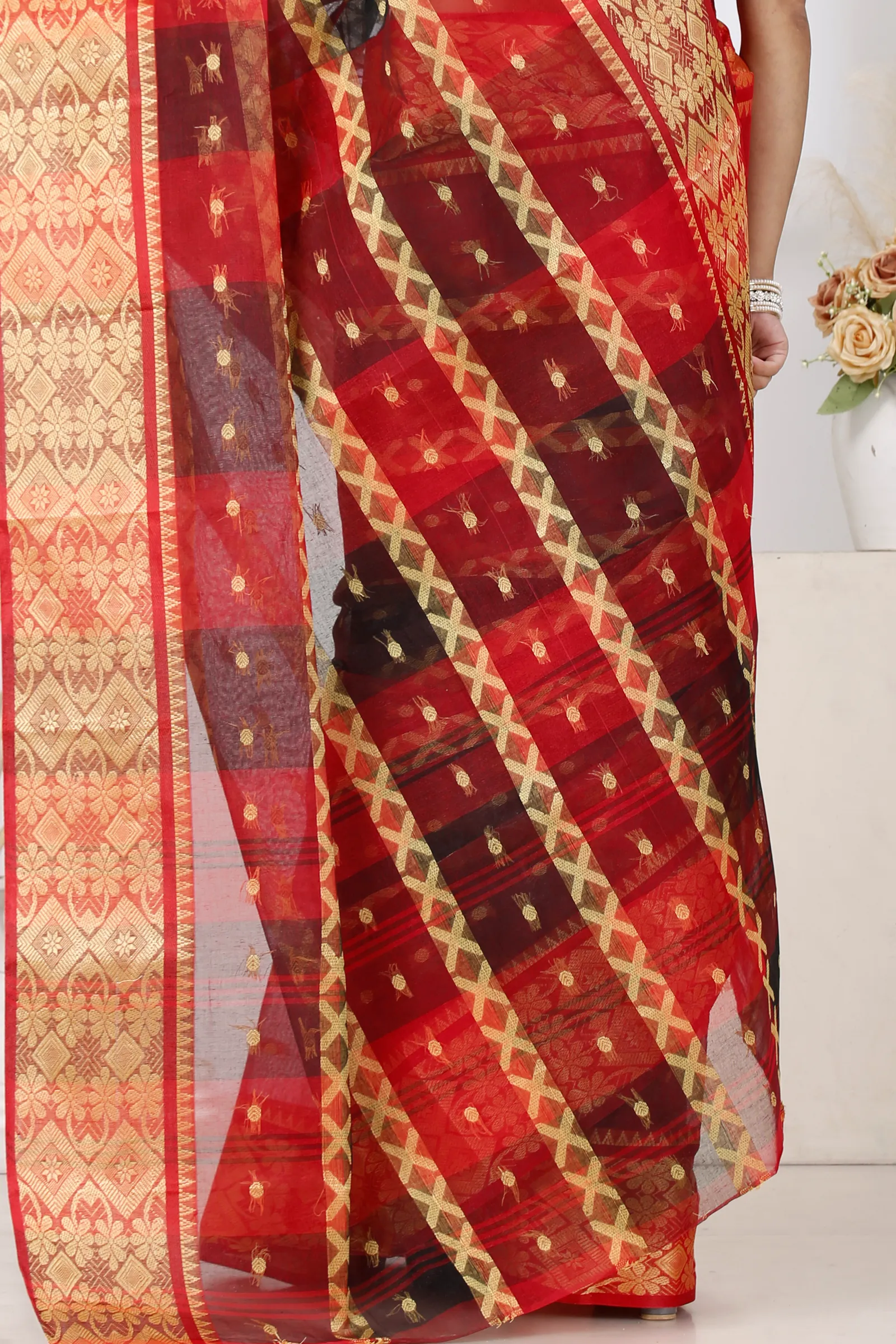Red Pure Cotton SonaJhuri Desiging Tant Saree (113)