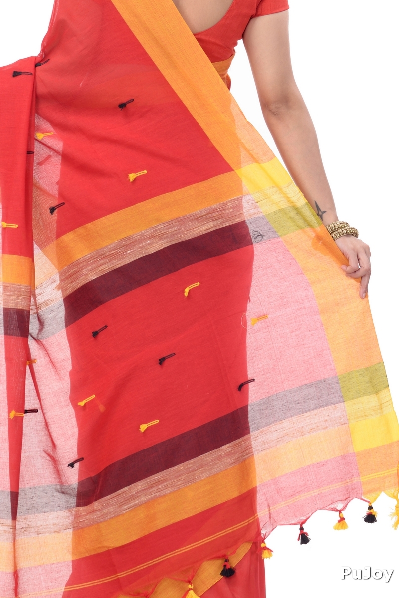 Red Pure Cotton Clacial Desigined Hand Loom Saree (121)