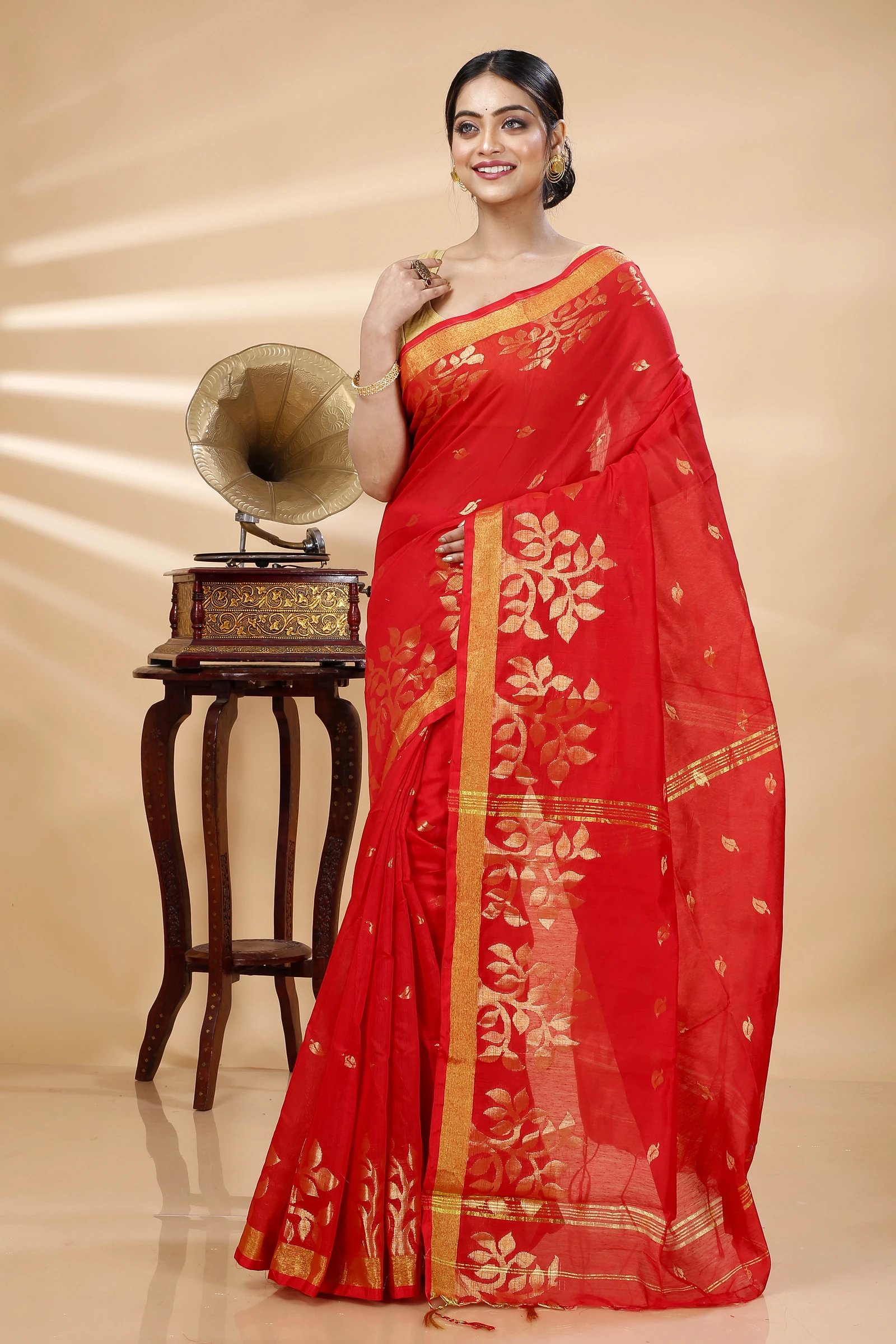 Red Blended Cotton Tina Hand Loom Saree (1213)