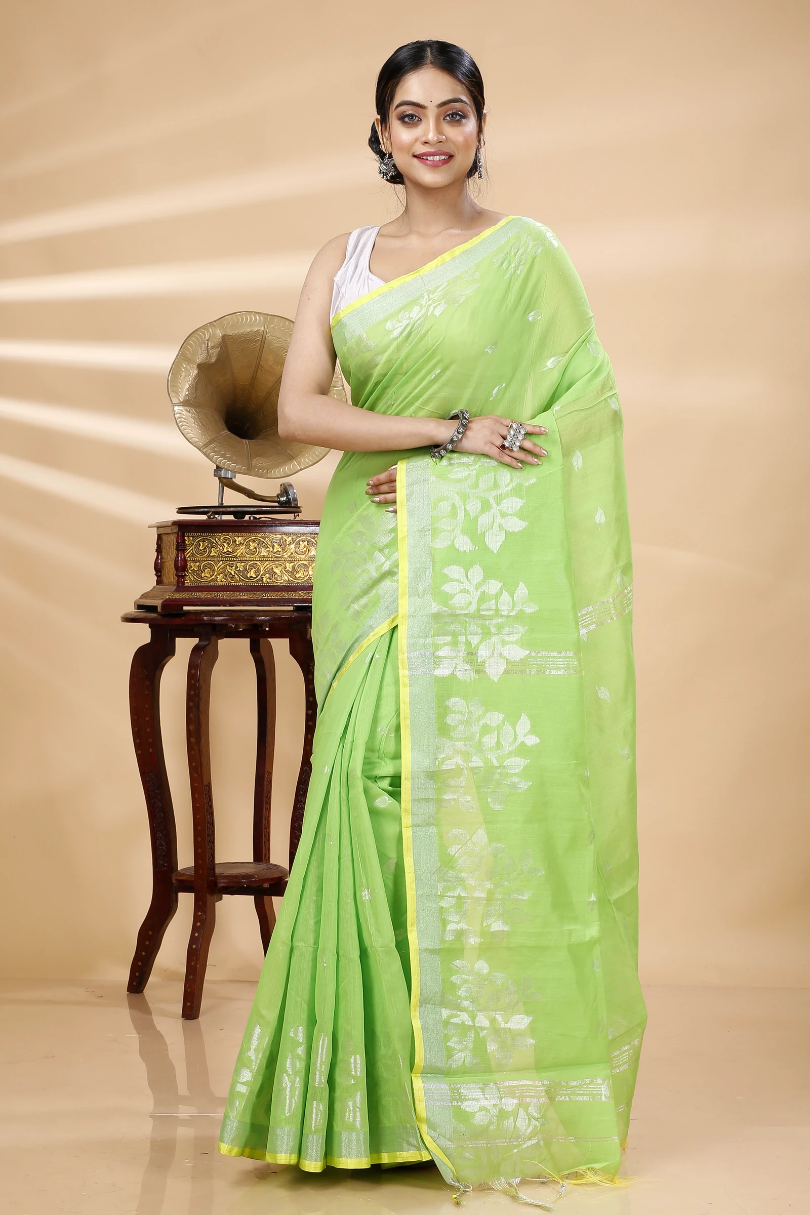 Green Blended Cotton Tina Hand Loom Saree (1215)