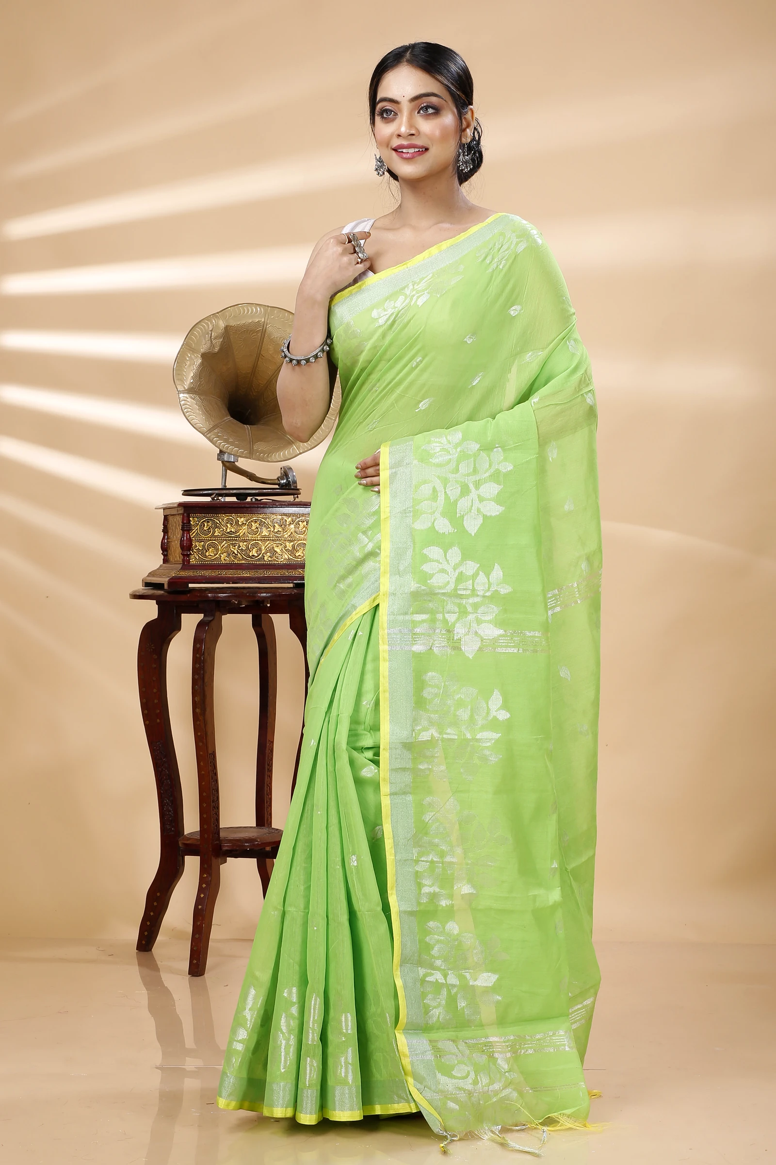 Green Blended Cotton Tina Hand Loom Saree (1215)