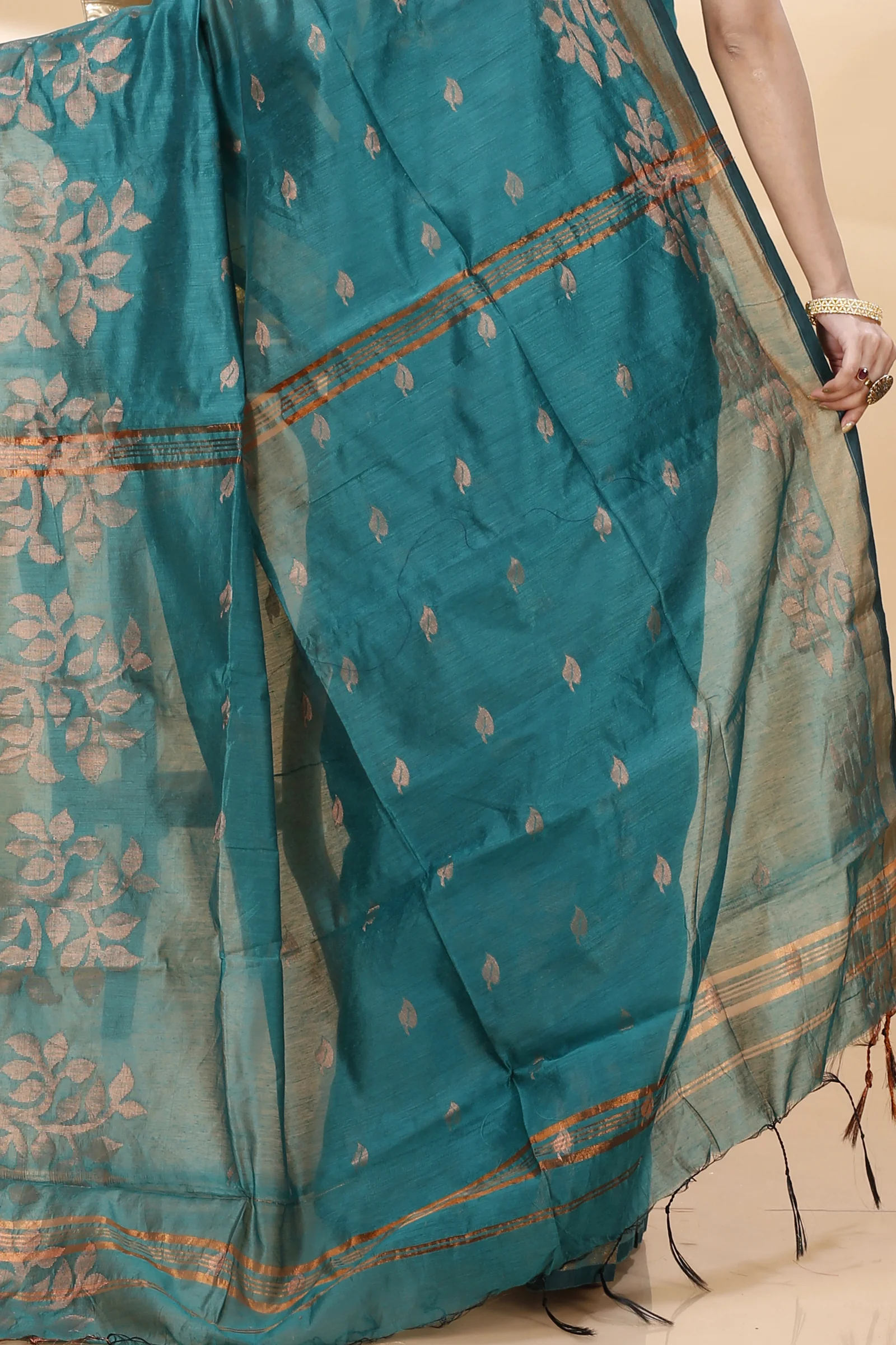 Botel Green Blended Cotton Tina Hand Loom Saree (1216)