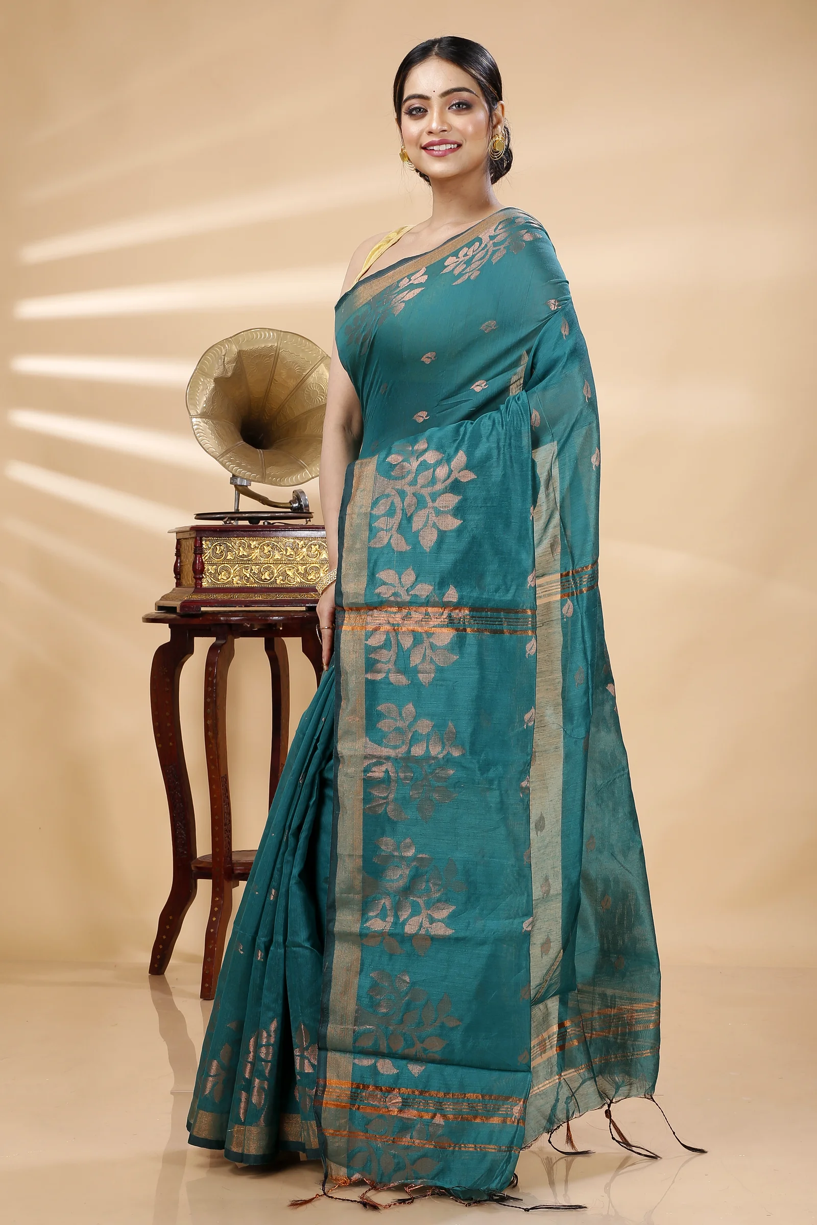Botel Green Blended Cotton Tina Hand Loom Saree (1216)