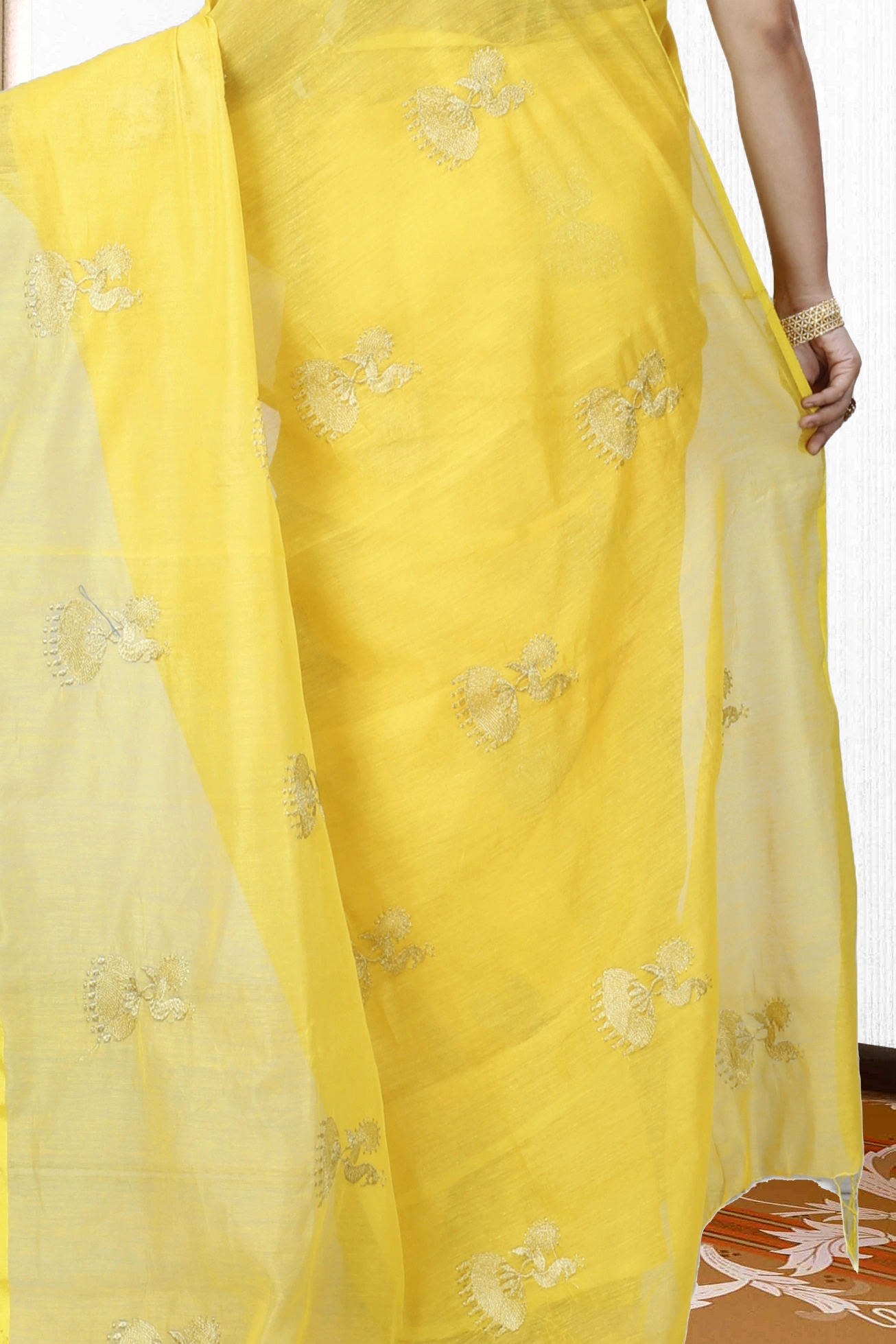 Yellow Blended Cotton Tuli Hand Loom Saree (1235)