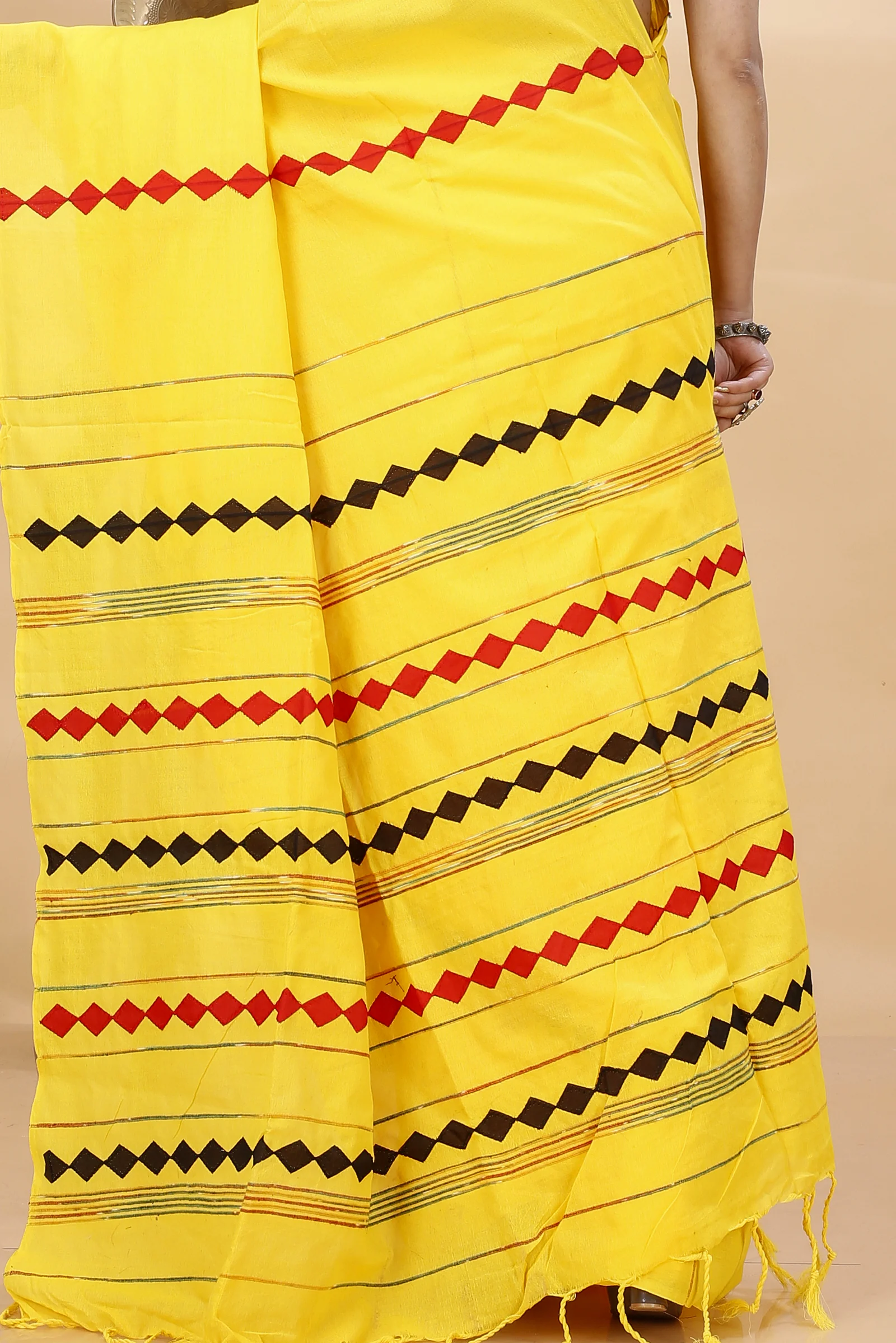 Yellow Pure Cotton Tika Applique Saree (1244)