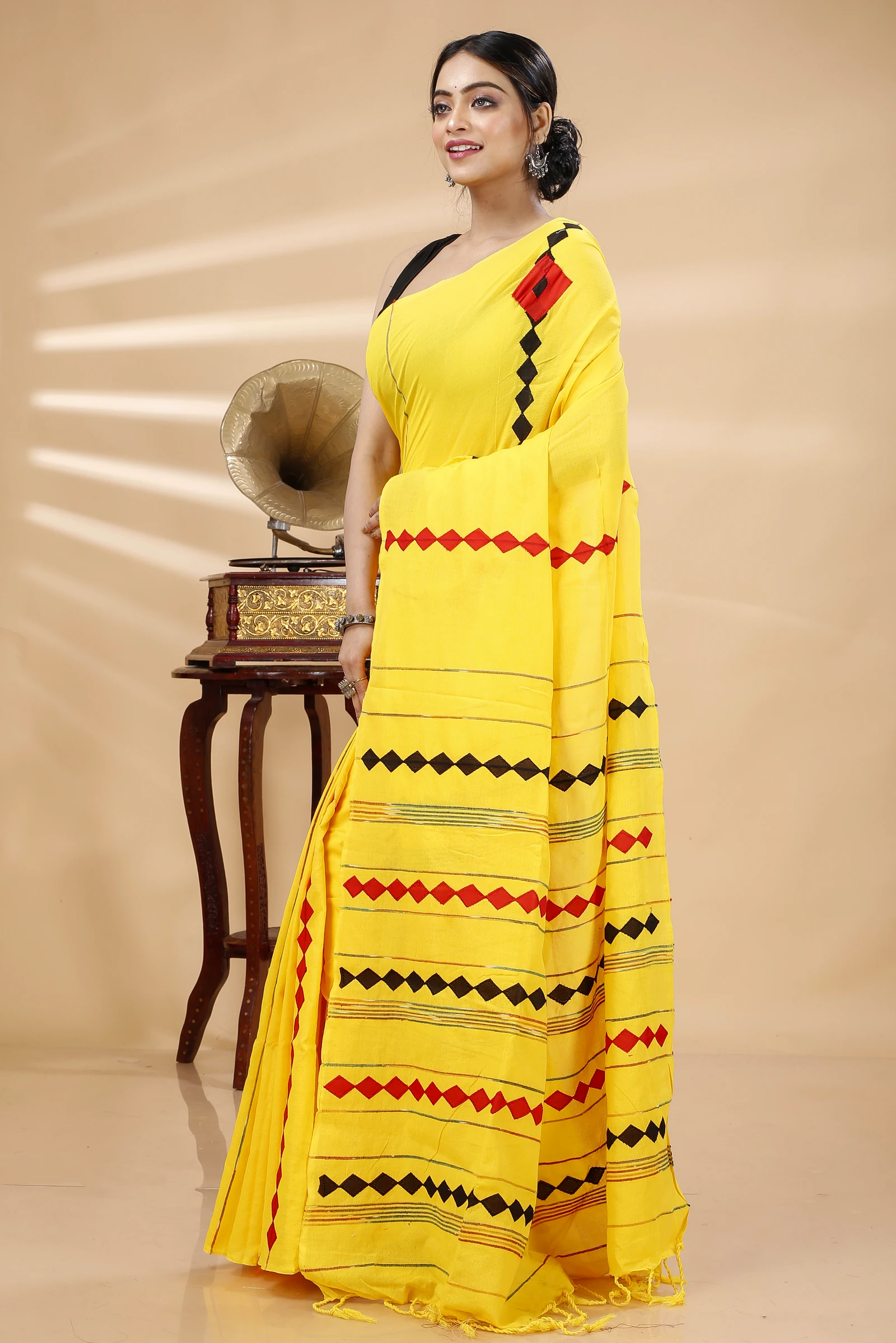 Yellow Pure Cotton Tika Applique Saree (1244)