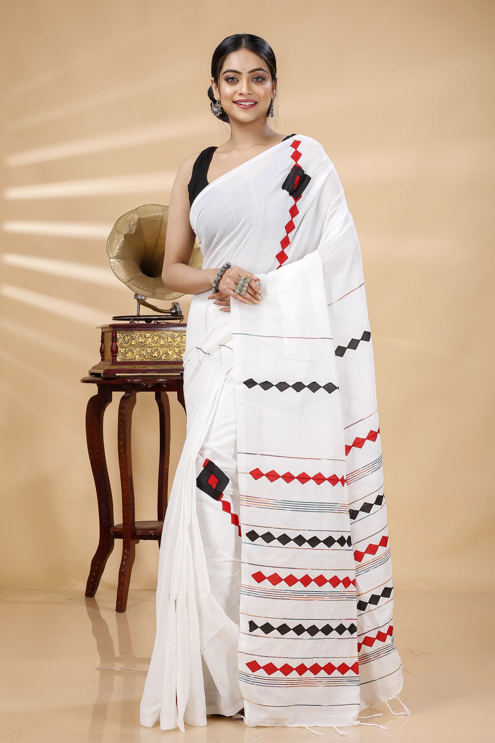 White Pure Cotton Tika Applique Saree (1245)