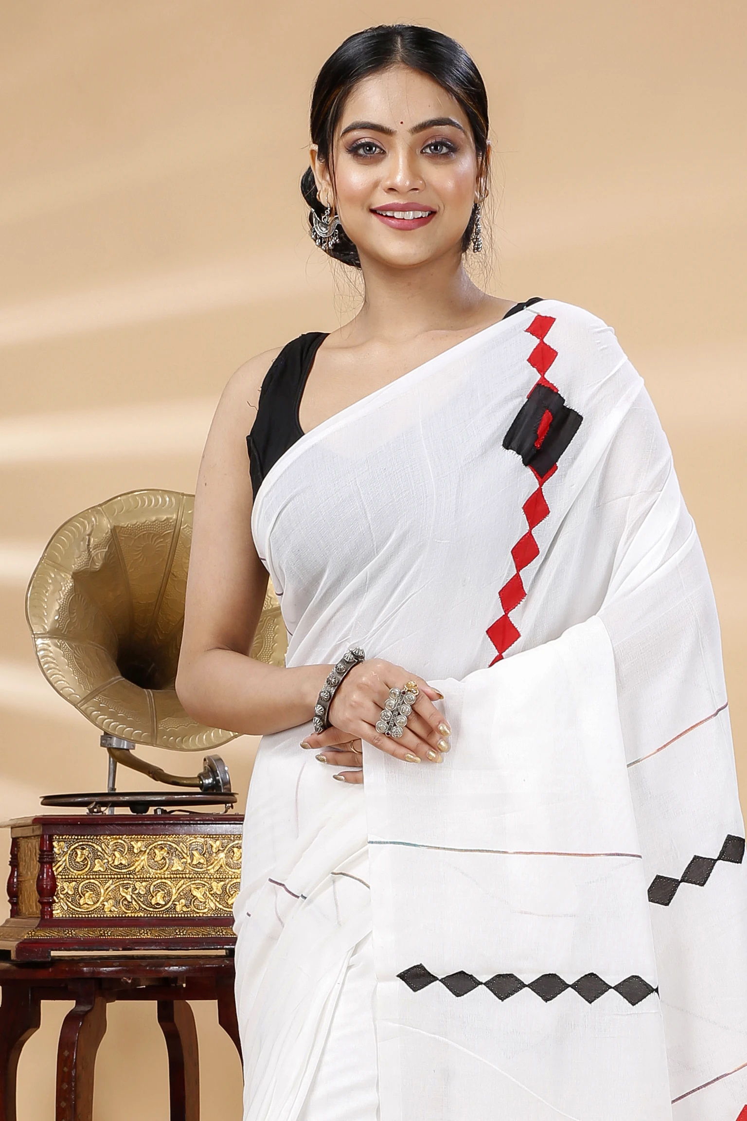 White Pure Cotton Tika Applique Saree (1245)