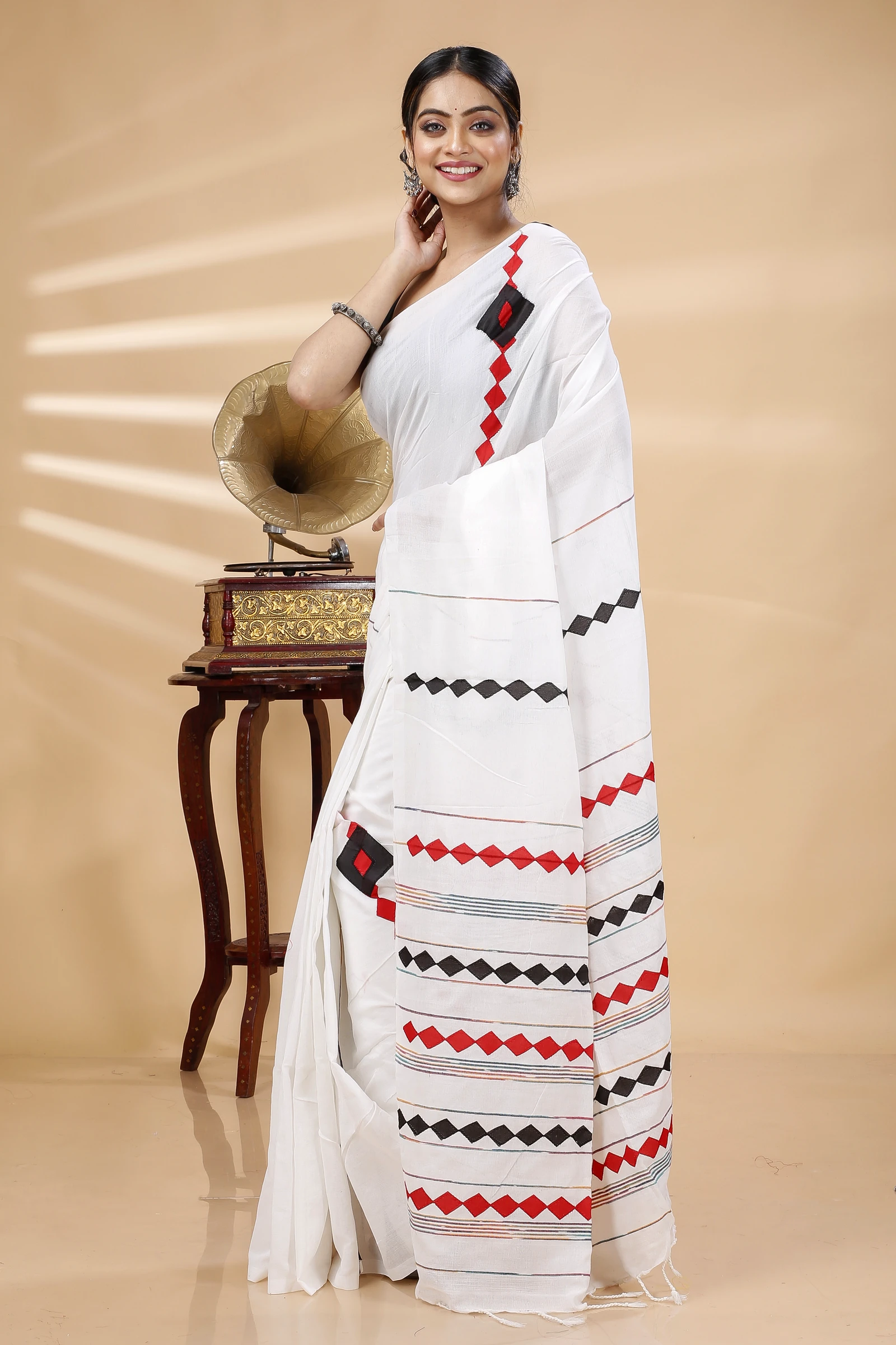 White Pure Cotton Tika Applique Saree (1245)