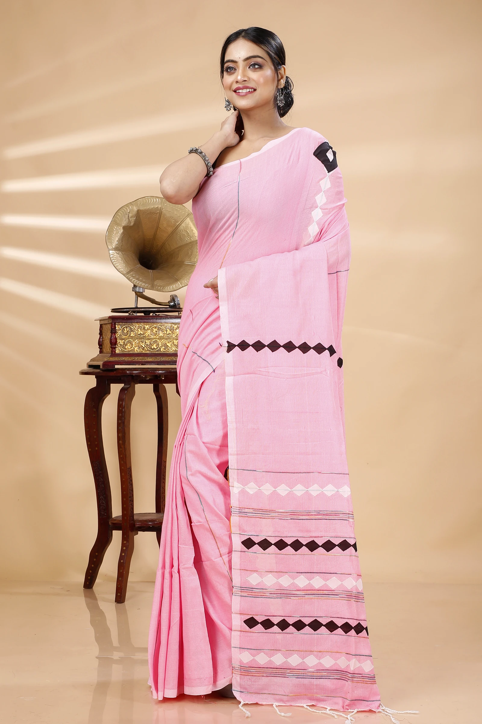 Pink Pure Cotton Tika Applique Saree (1246)