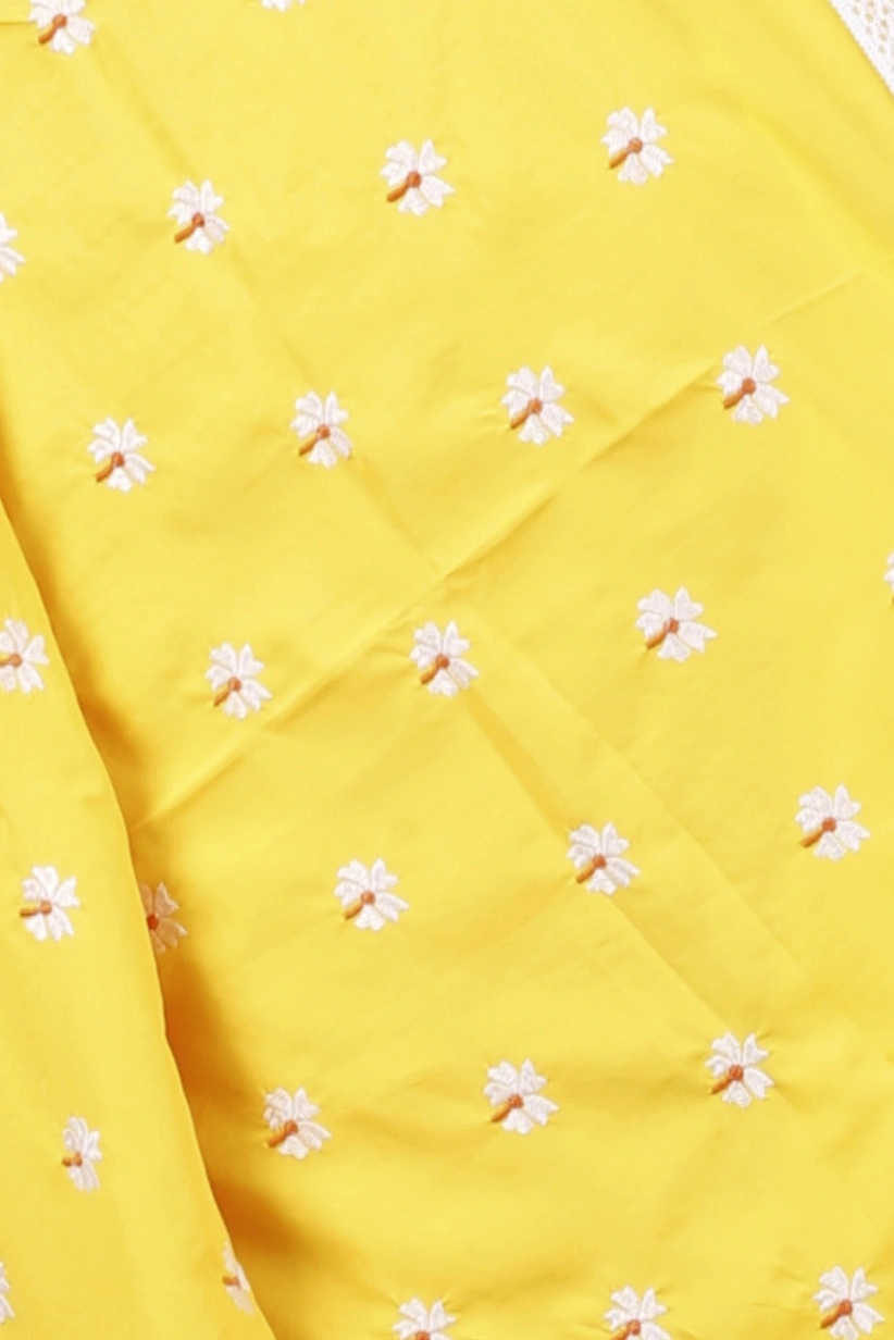 Yellow White Pure Cotton LalPori Hand Loom Saree (1253)