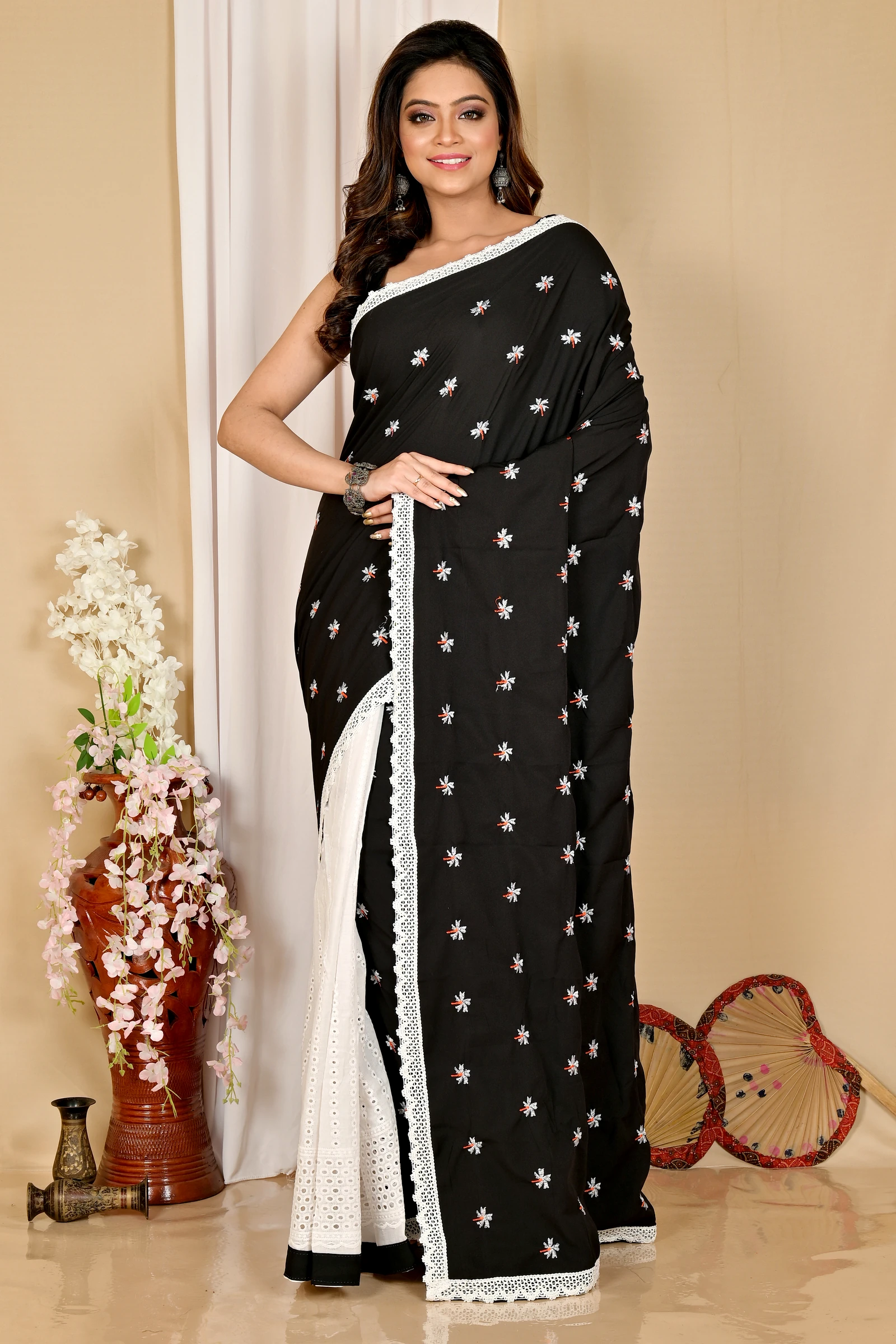 Black White Pure Cotton LalPori Hand Loom Saree (1256)