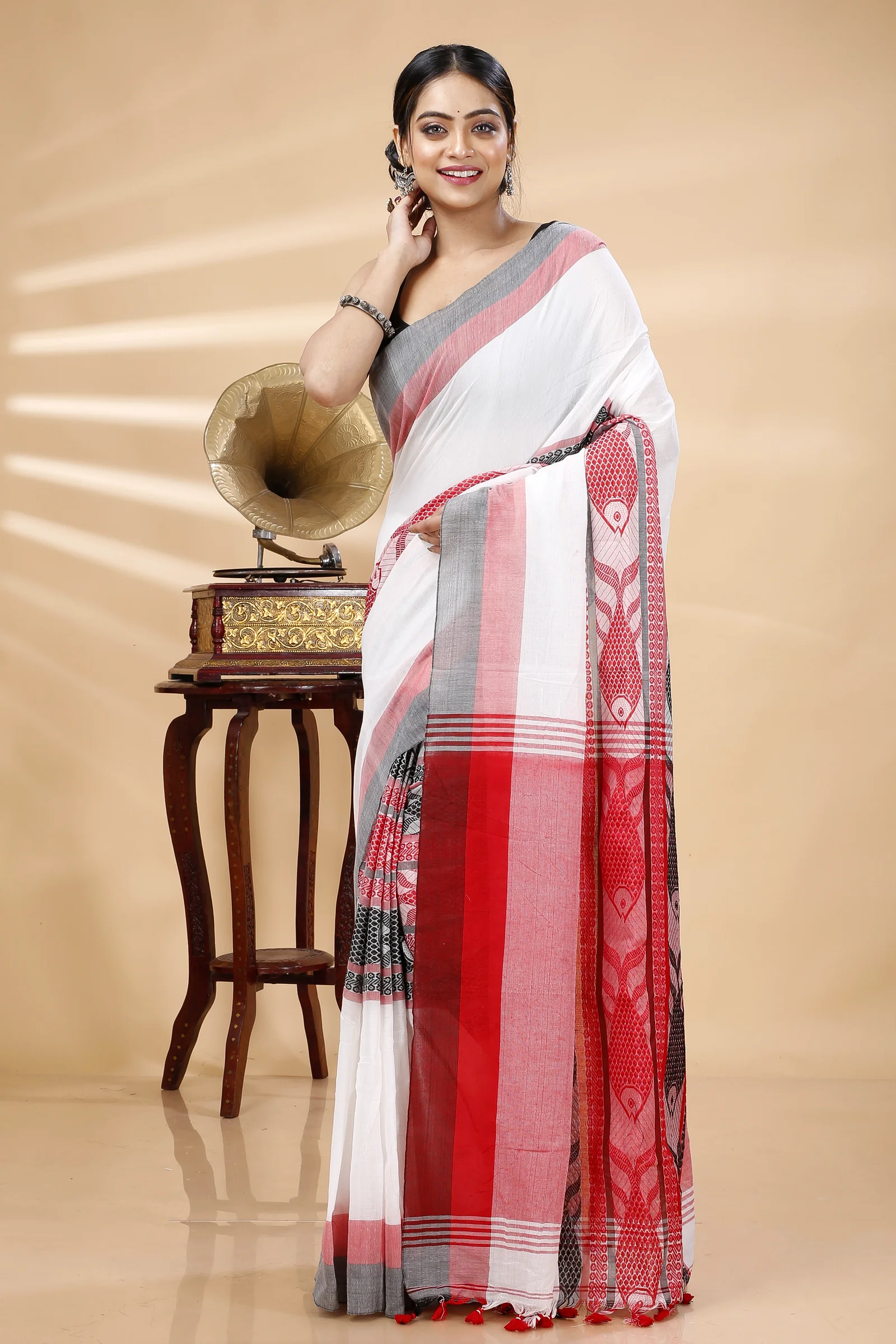 White Red Pure Cotton Marine Hand Loom Saree (1277)