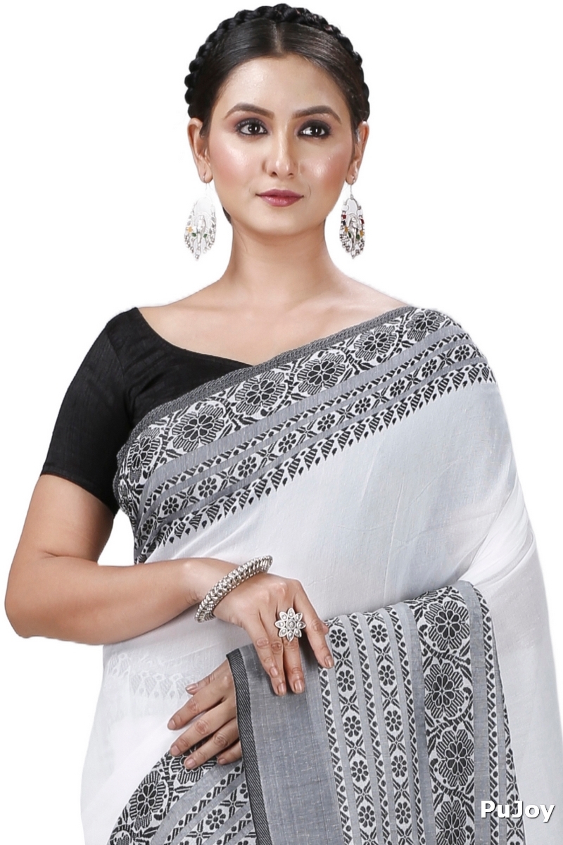 Black White Pure Cotton Begompuri_Hand Hand Loom Saree (1290)