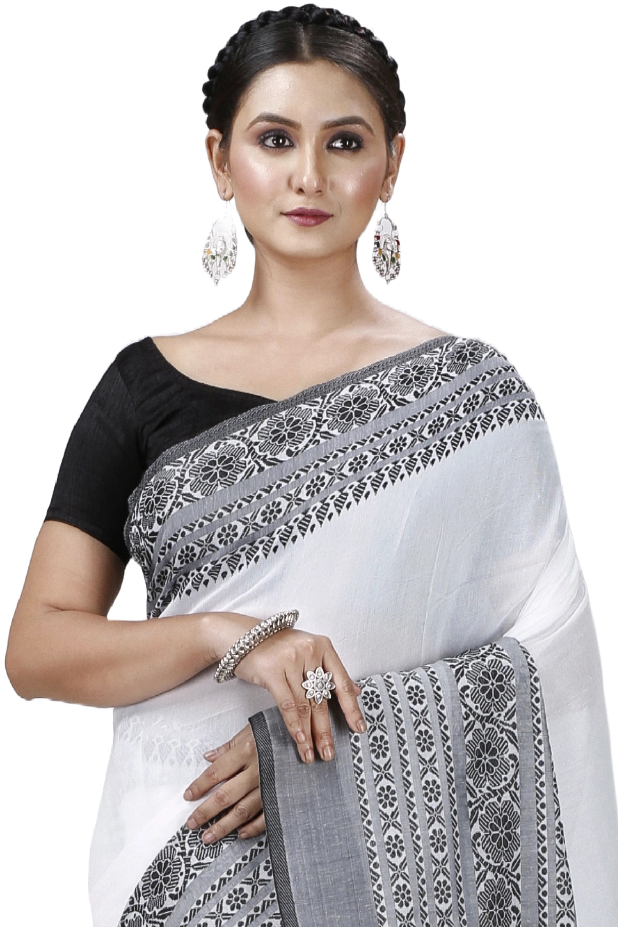 Black White Pure Cotton Begompuri_Hand Hand Loom Saree (1290)