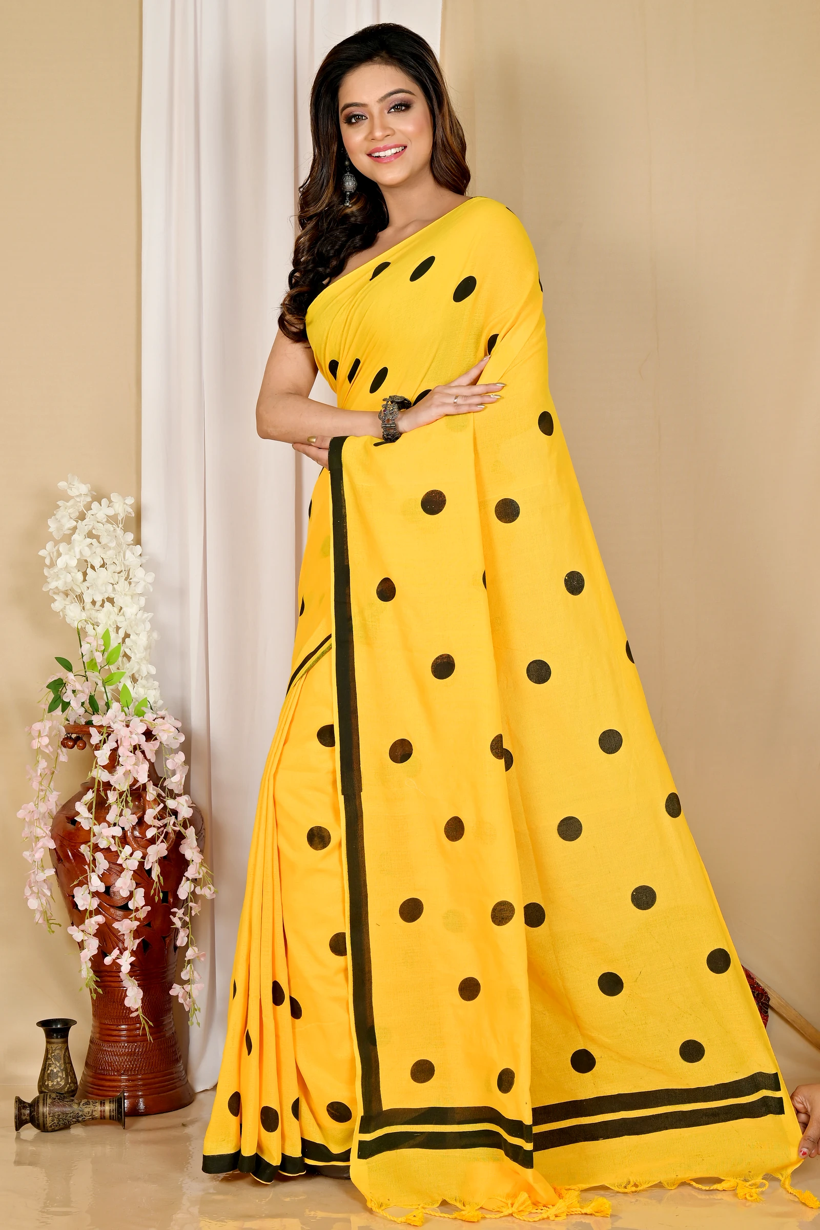 Yellow Pure Cotton Tip Hand Loom Saree (1298)