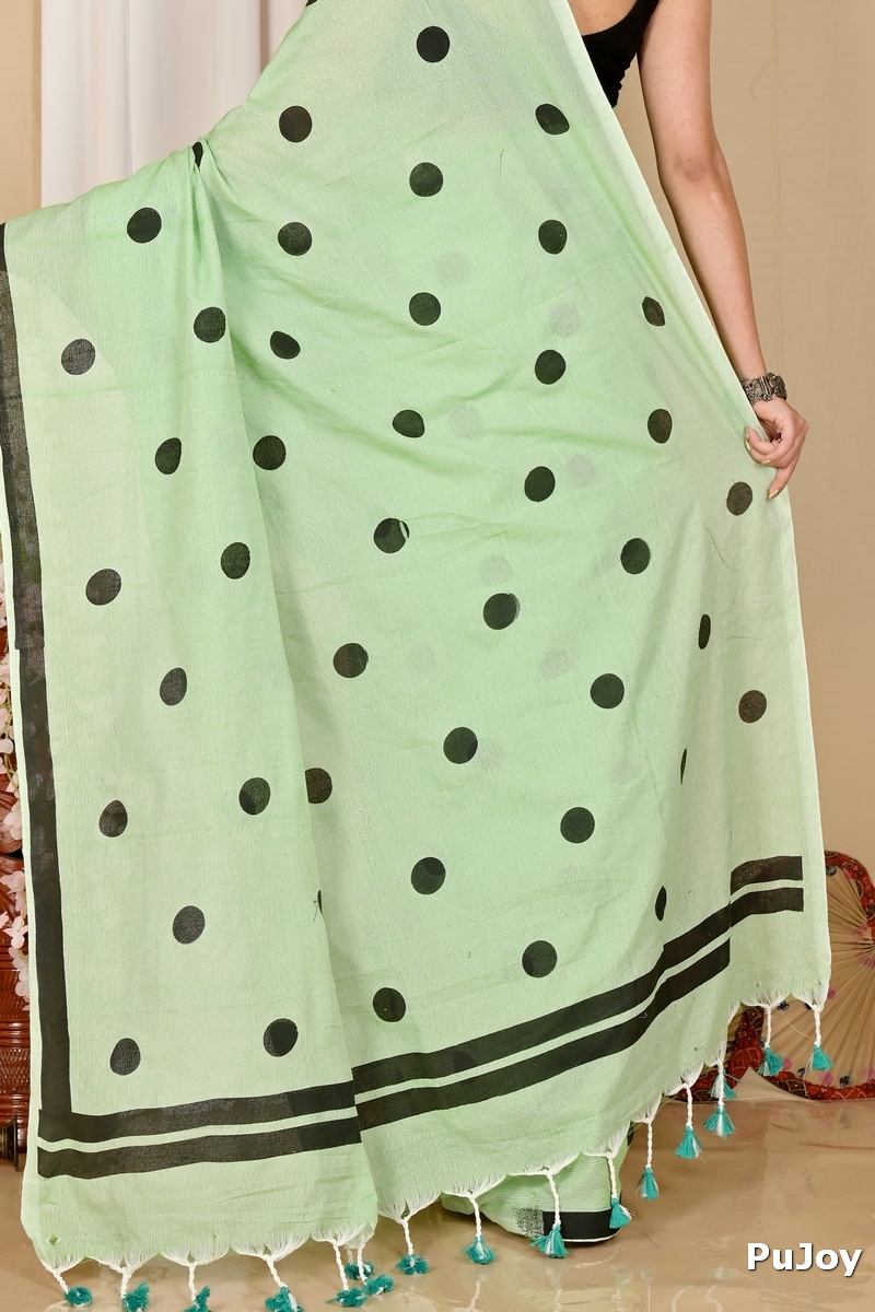 Green Pure Cotton Tip Hand Loom Saree (1300)