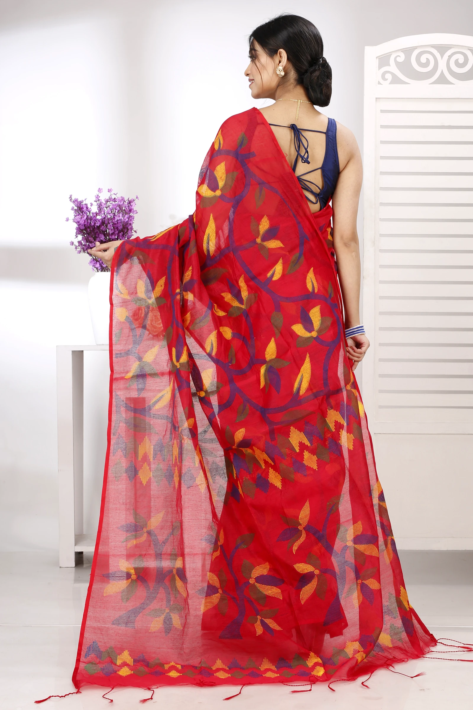Red Cotton Naren Hand Loom Saree (1321)