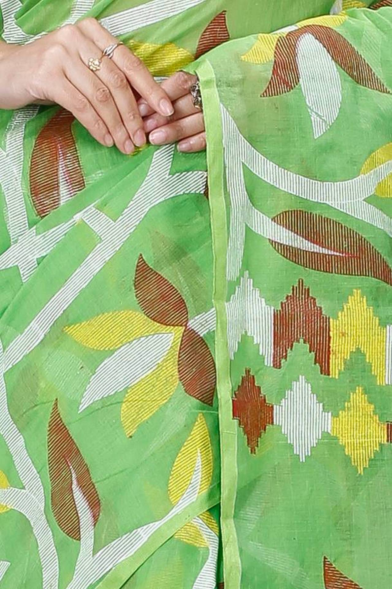 Green Cotton Naren Hand Loom Saree (1322)
