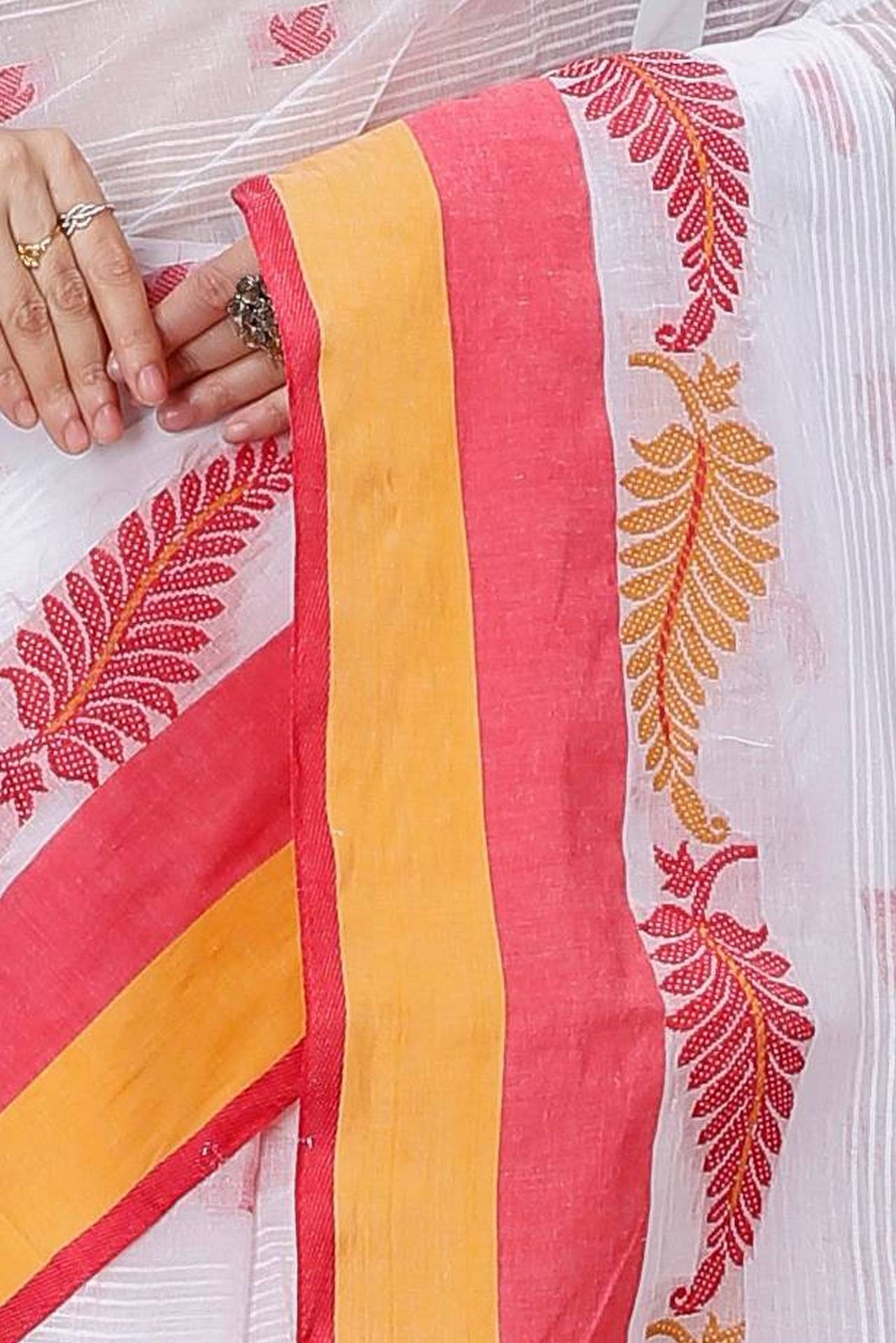 White Red Pure Cotton Nera Tant Saree (1330)
