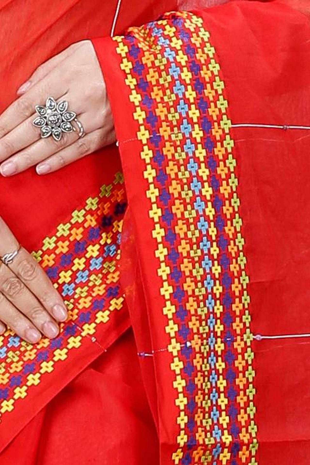 Red Cotton Popkn Hand Loom Saree (1331)