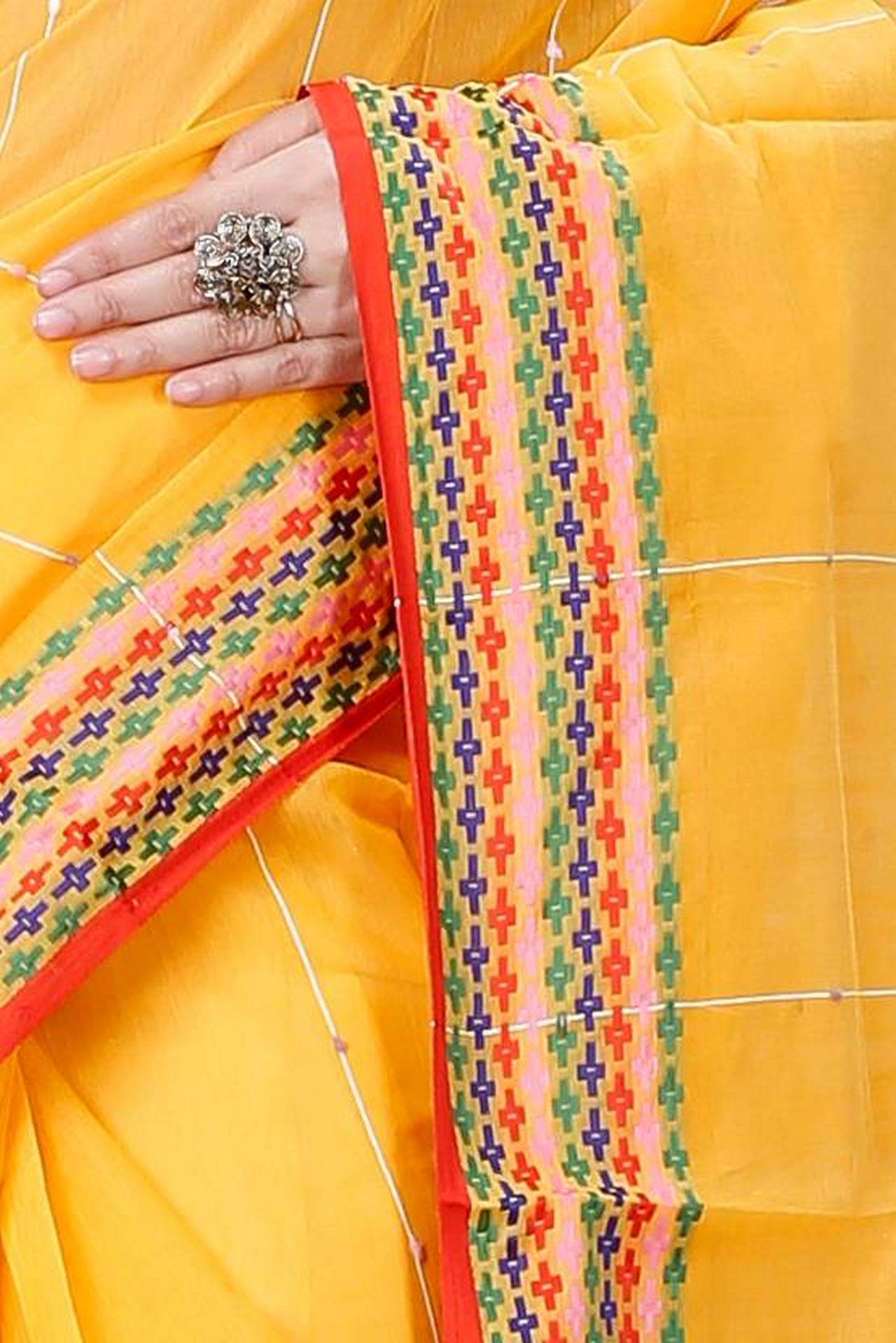 Yellow Cotton Popkn Hand Loom Saree (1334)