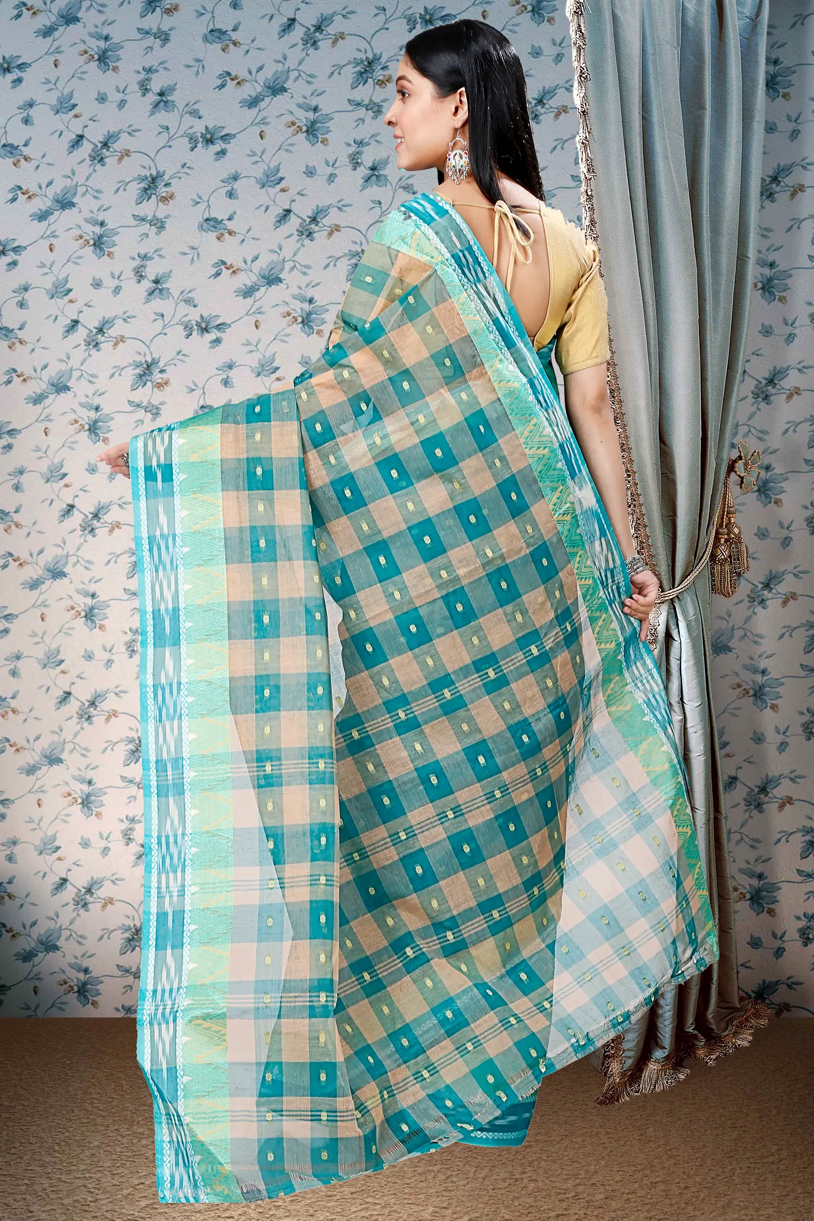 Green Pure Cotton Niladdri Tant Saree (1339)