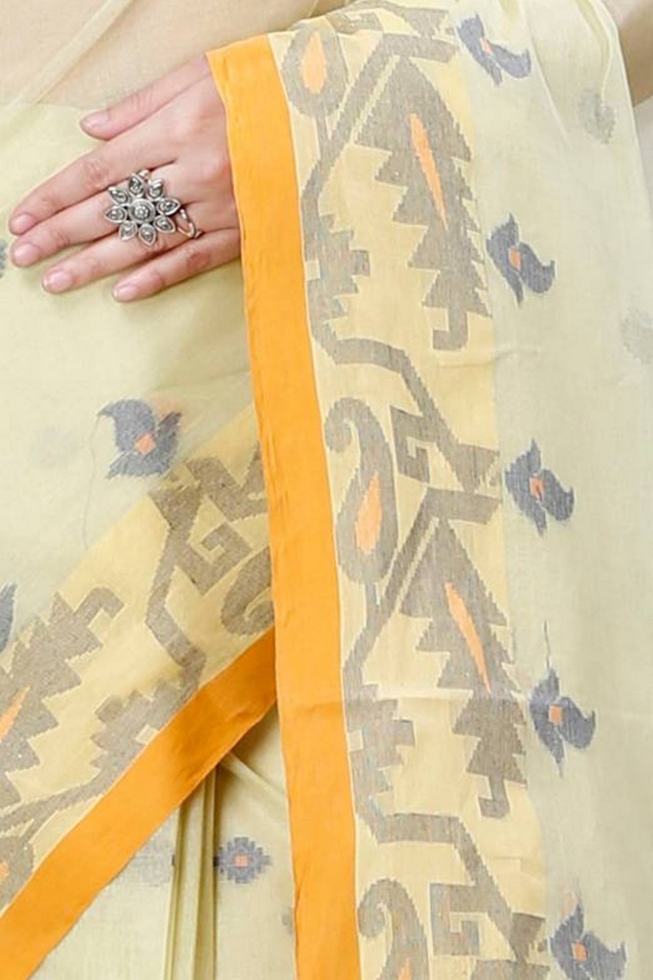 Cream Pure Cotton Nripa Tant Saree (1346)