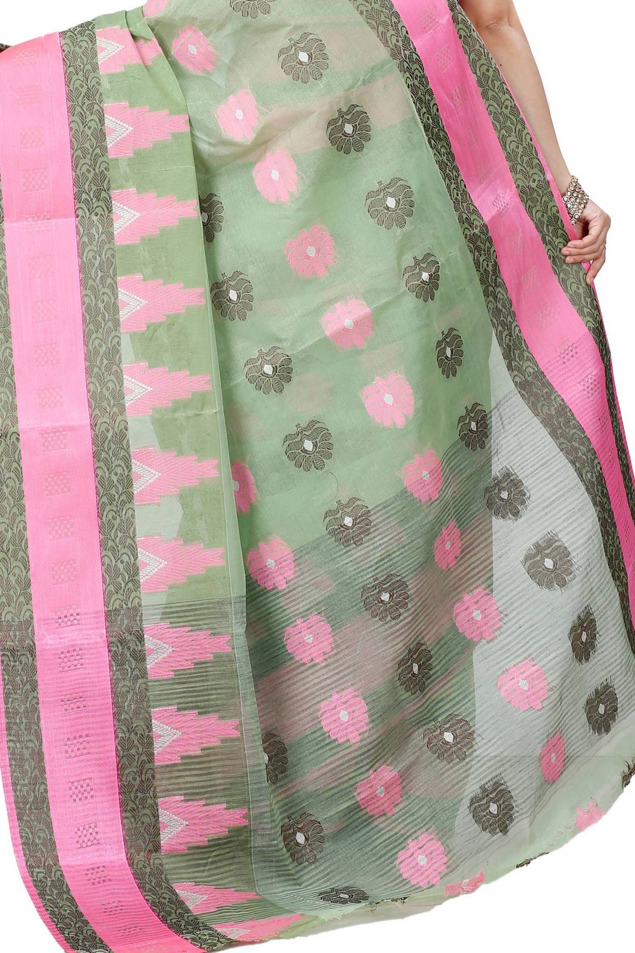 Green Pure Cotton Nuri Tant Saree (1350)