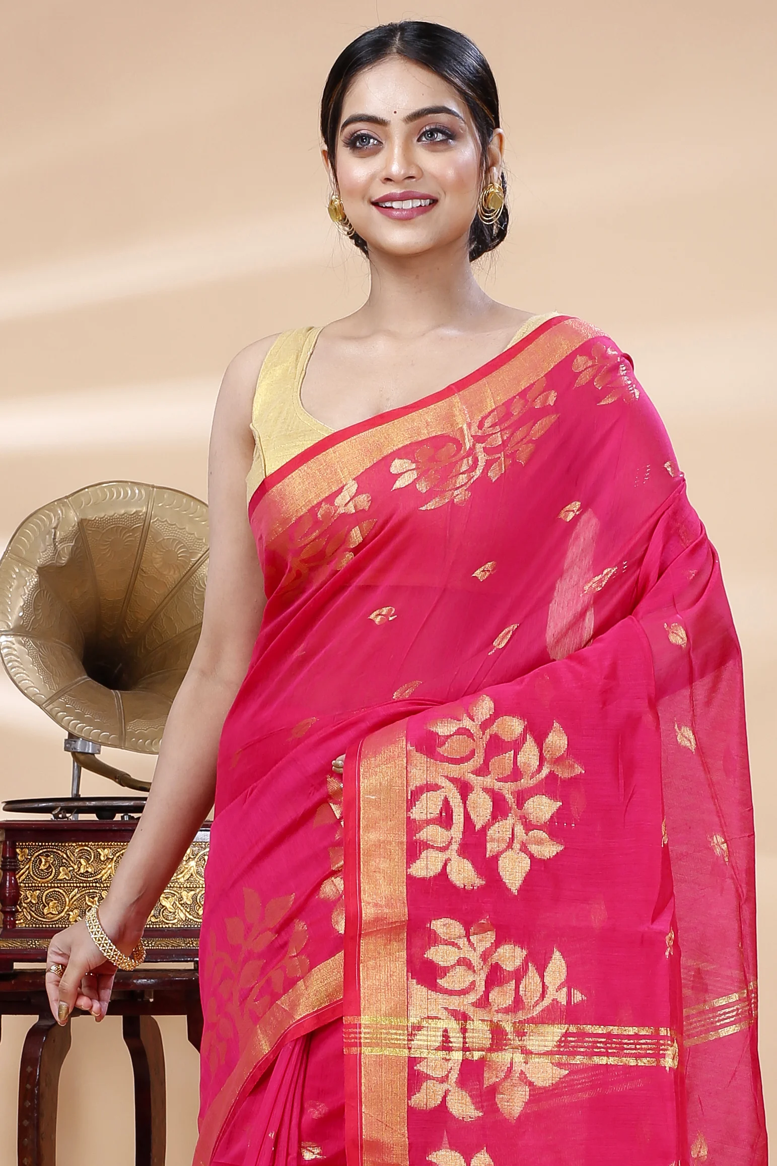 Pink Blended Cotton Tina Hand Loom Saree (1384)