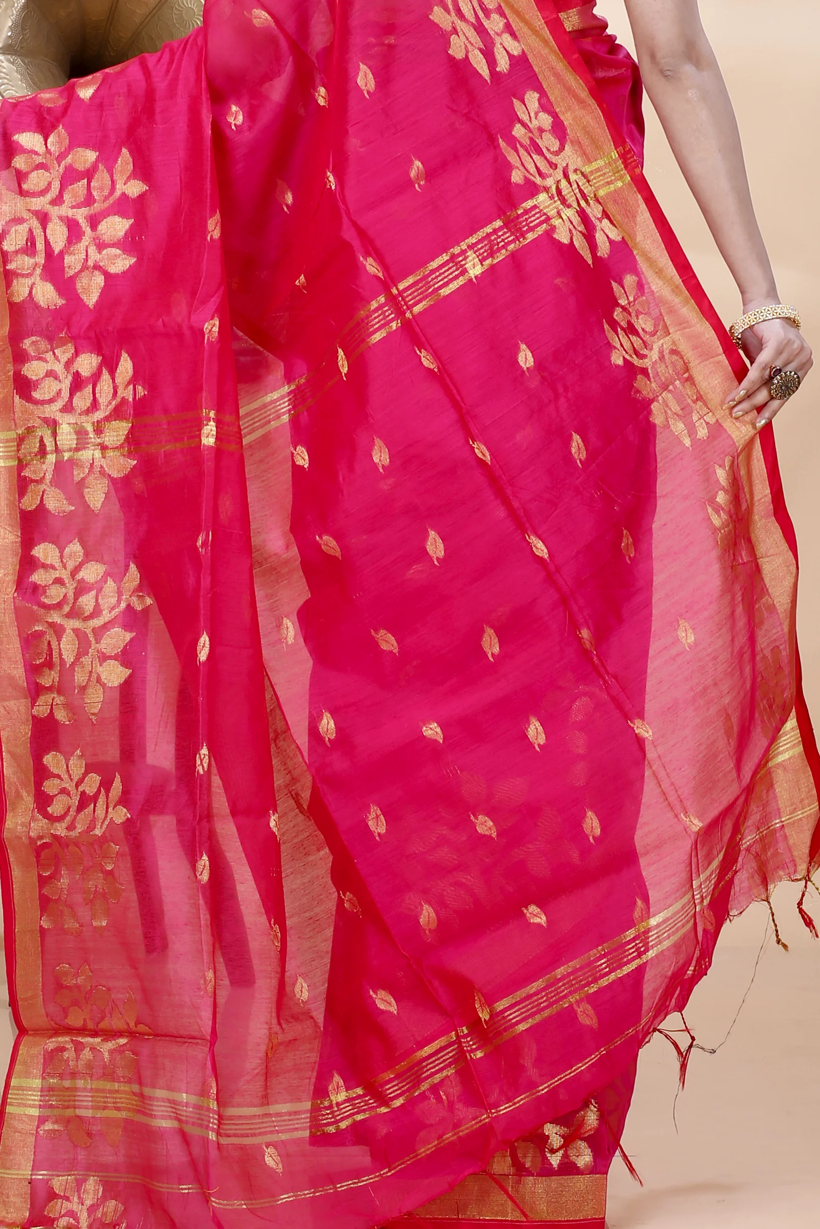 Pink Blended Cotton Tina Hand Loom Saree (1384)