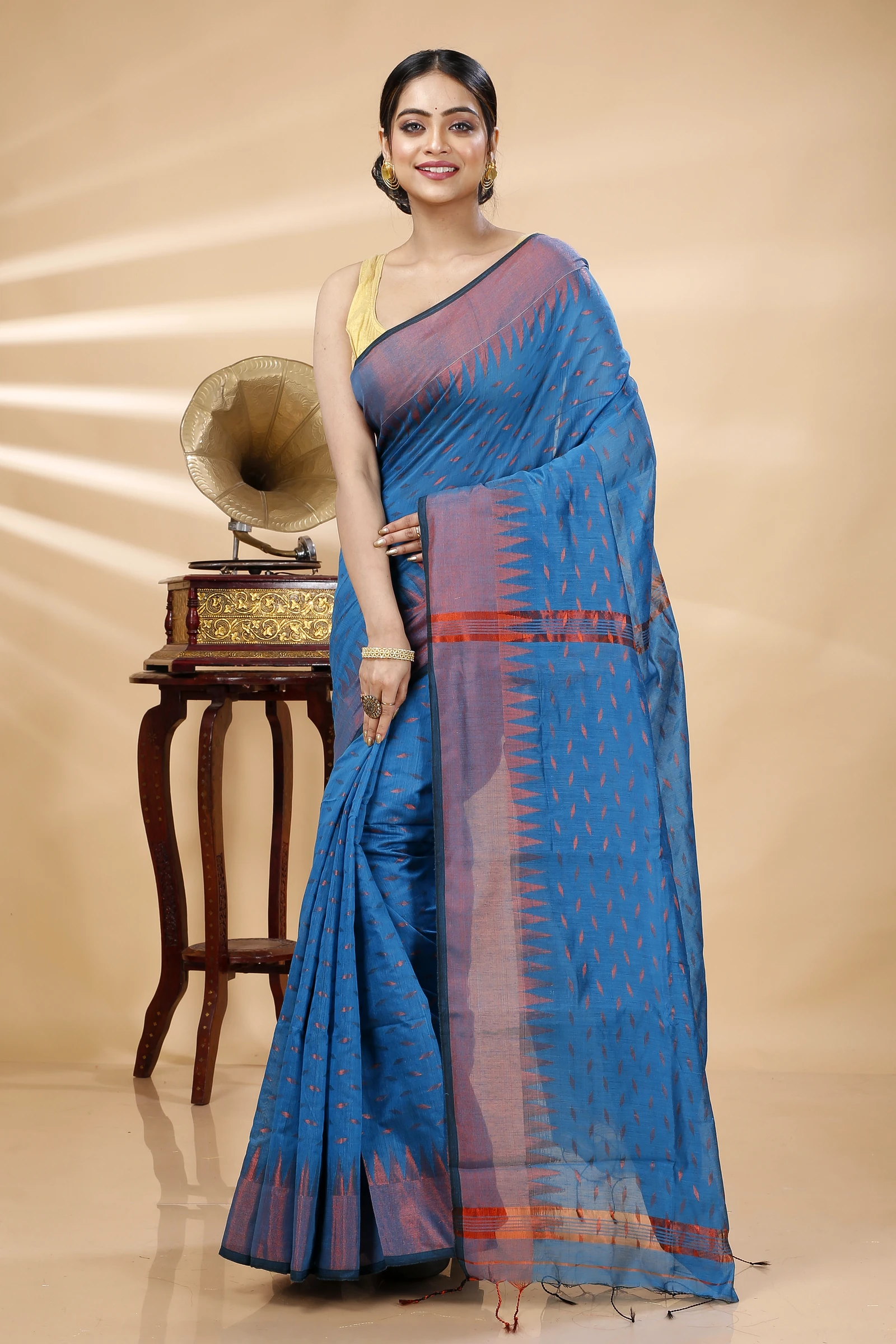 Bottle Green Blended Cotton Prisha Hand Loom Saree (1395)