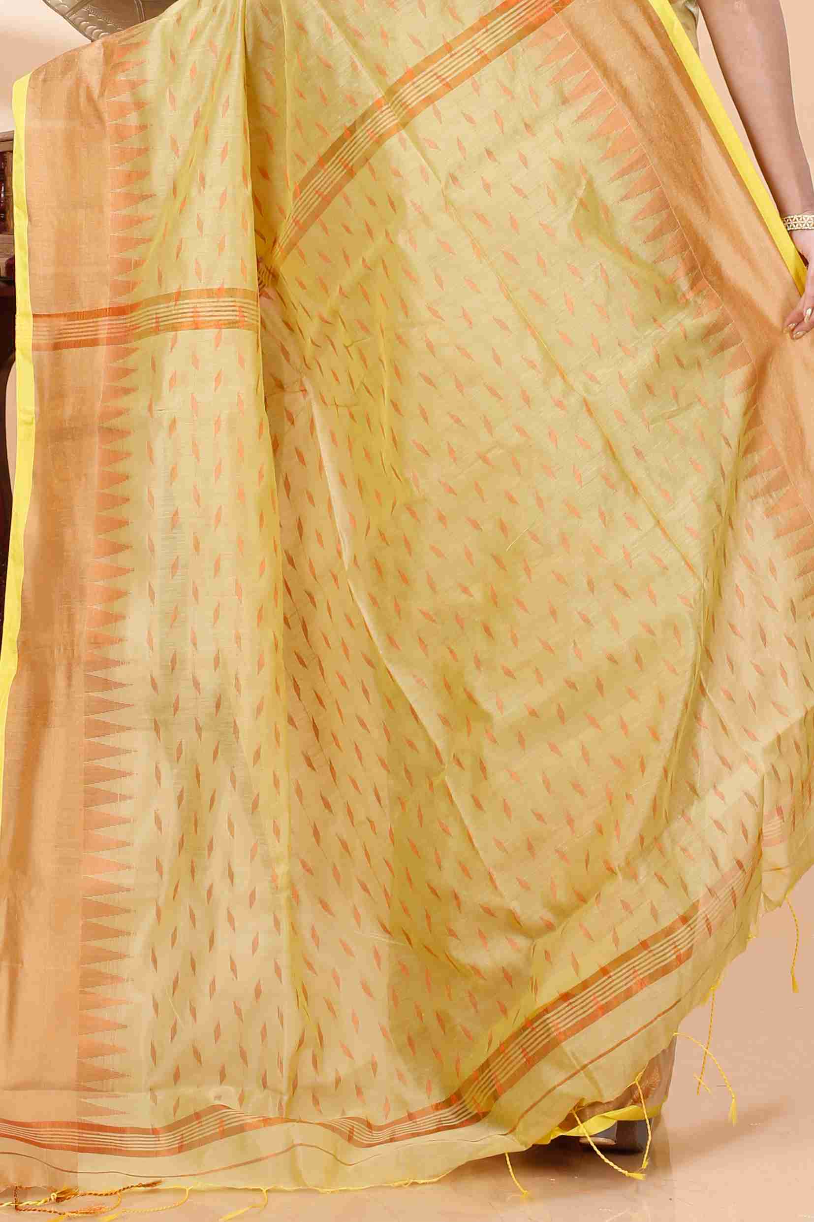 Yellow Blended Cotton Prisha Hand Loom Saree (1397)