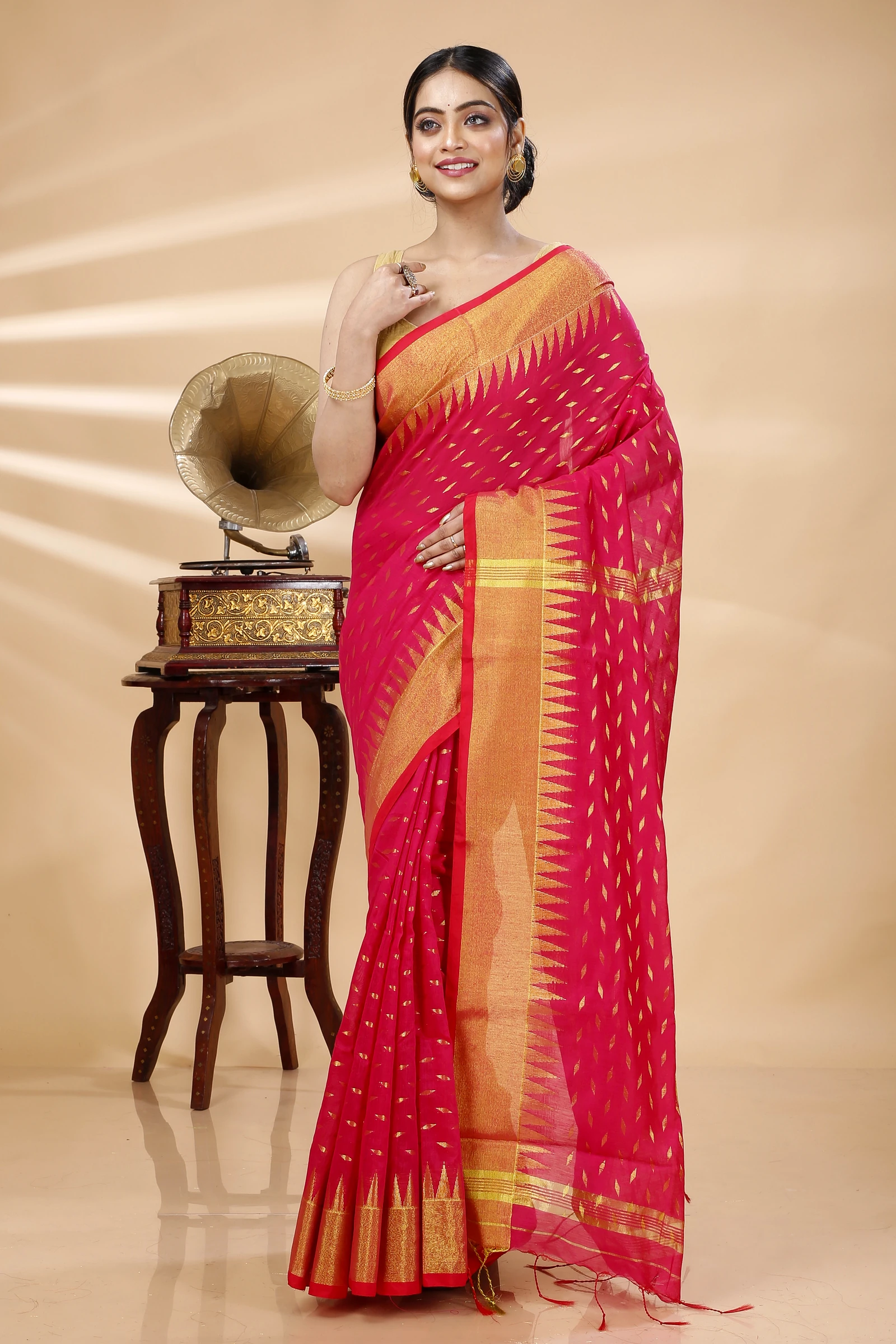 Red Blended Cotton Prisha Hand Loom Saree (1398)