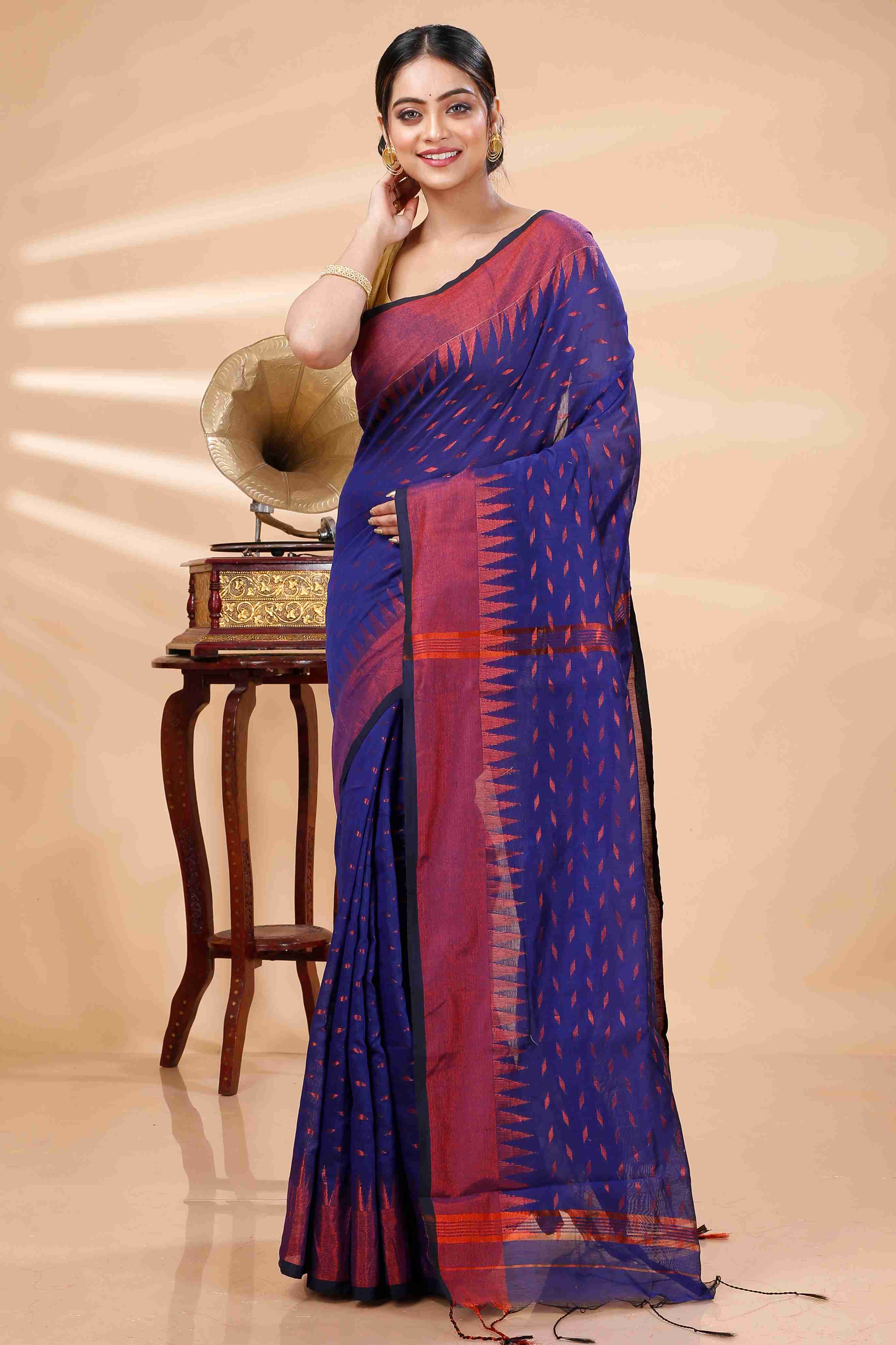 Naby Blue Blended Cotton Prisha Hand Loom Saree (1399)