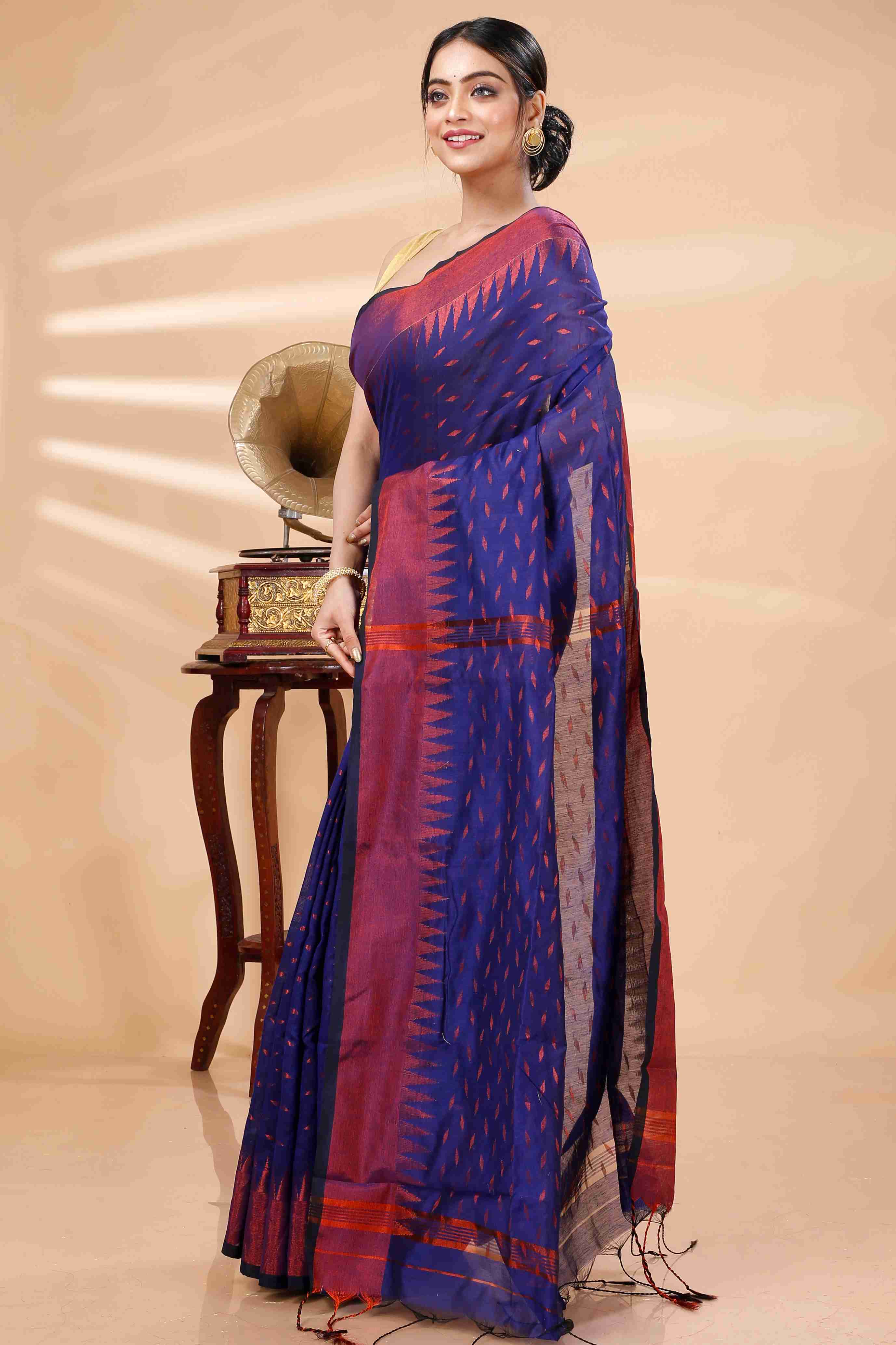 Naby Blue Blended Cotton Prisha Hand Loom Saree (1399)