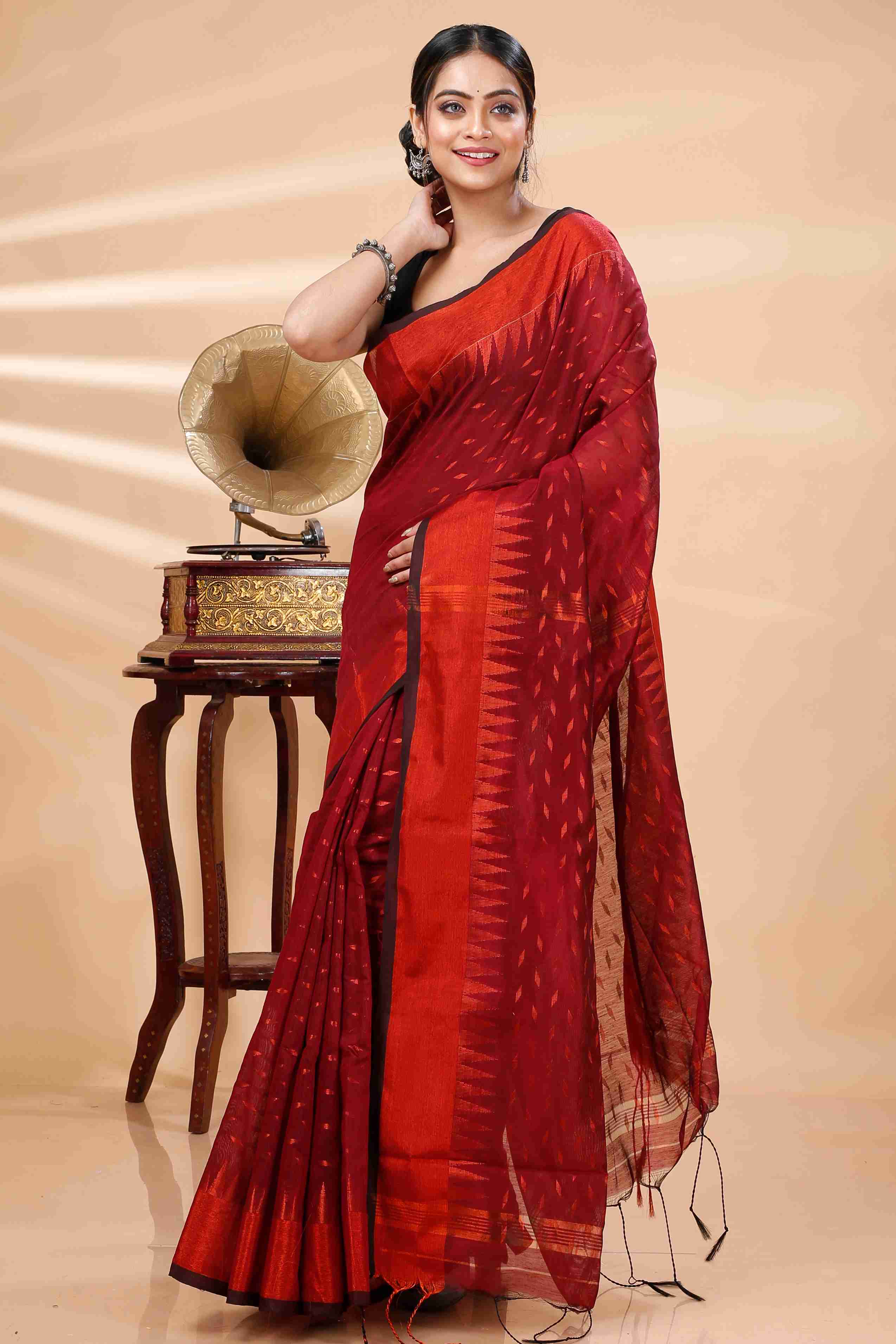 Brown Blended Cotton Prisha Hand Loom Saree (1400)