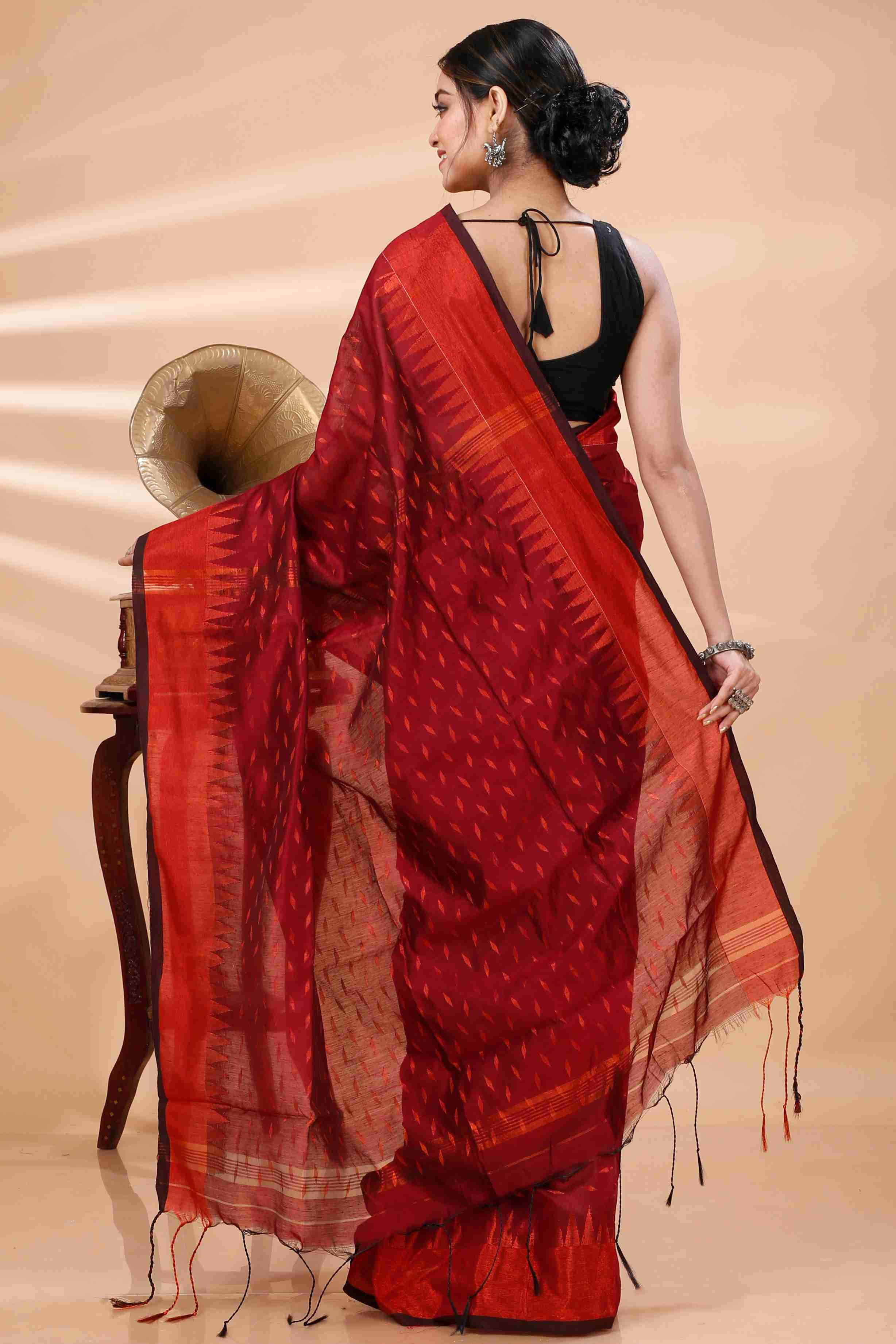 Brown Blended Cotton Prisha Hand Loom Saree (1400)