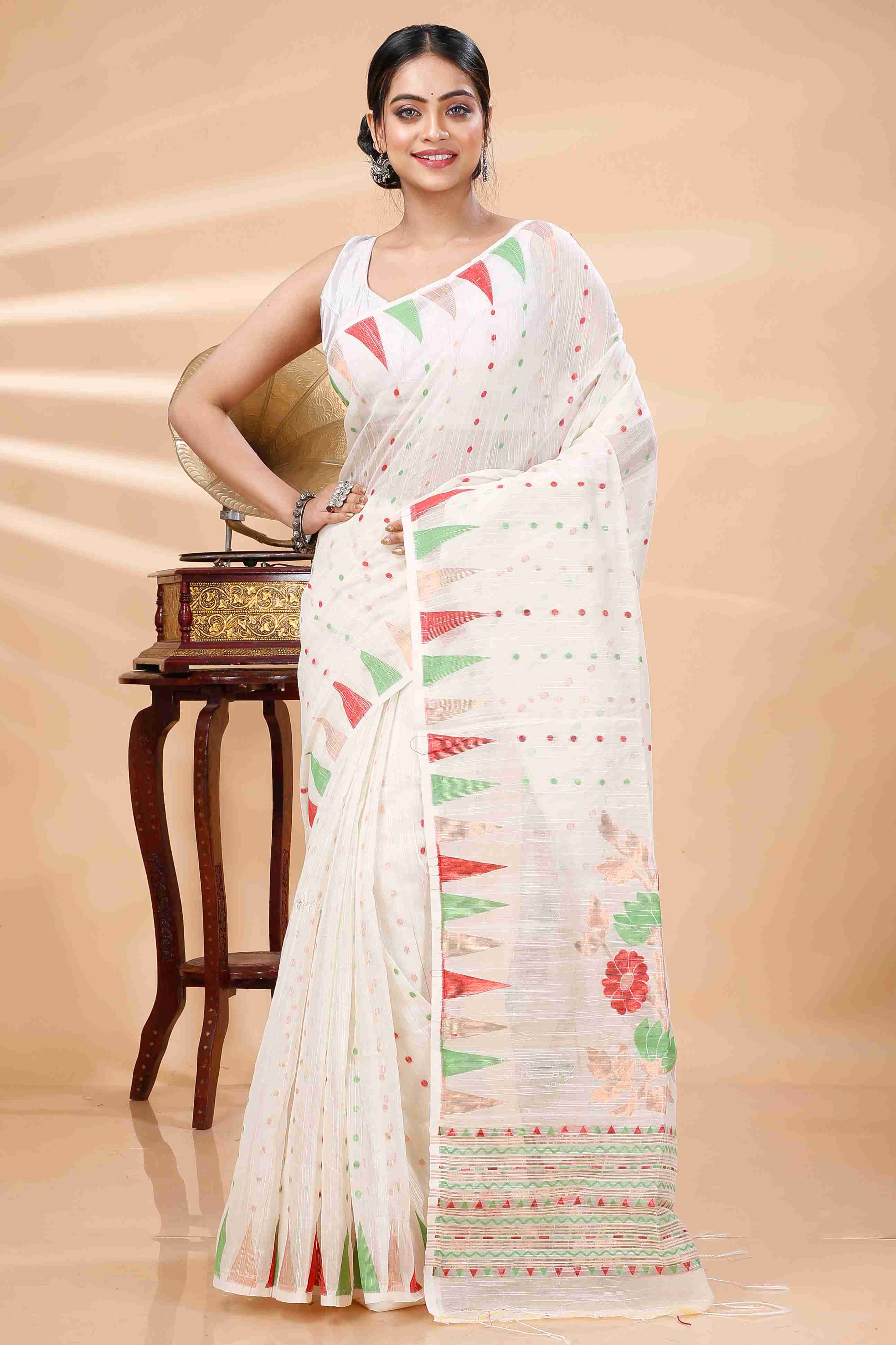 White Blended Cotton Pilu Hand Loom Saree (1404)