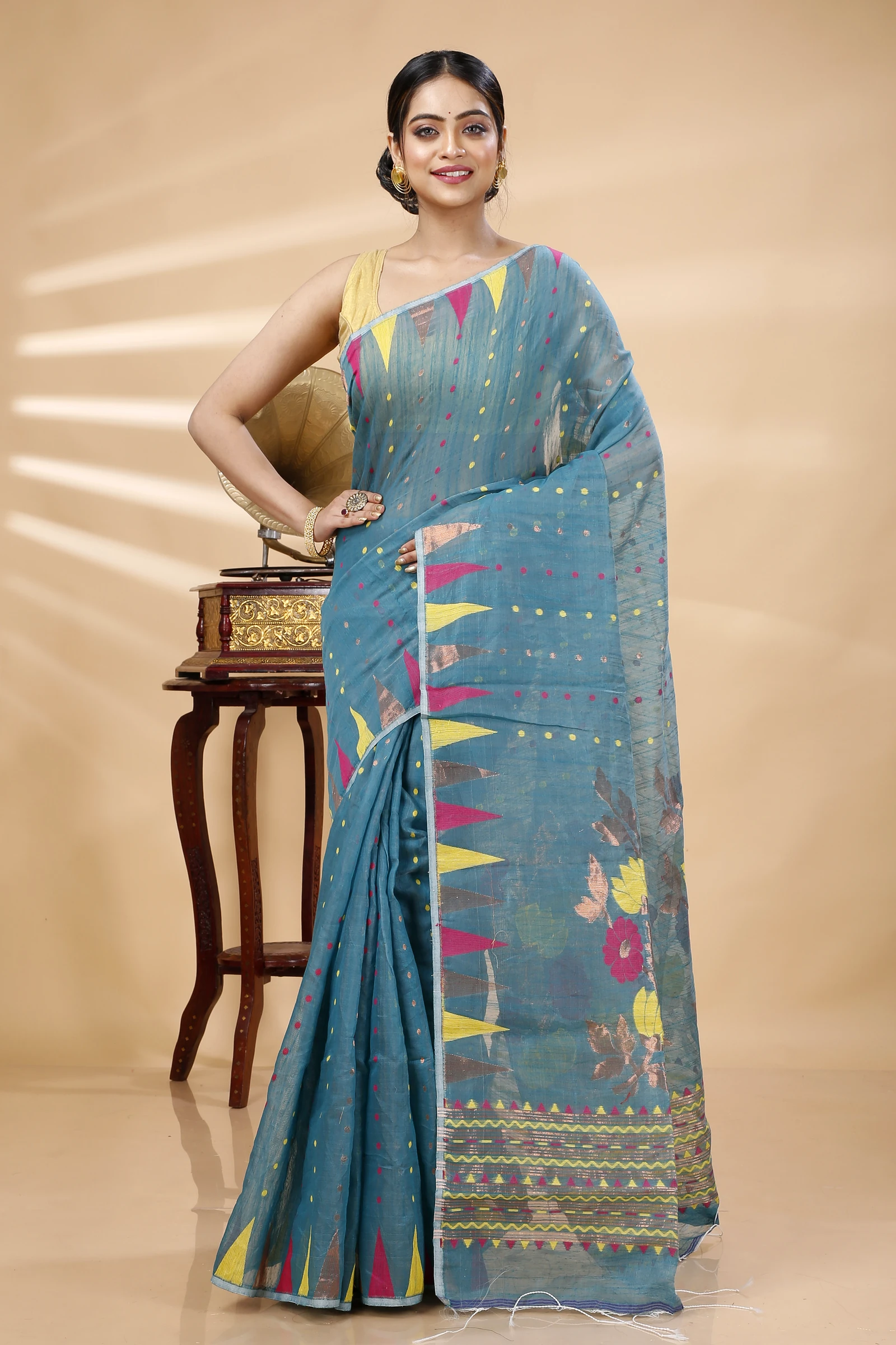 White Blended Cotton Pilu Hand Loom Saree (1404)