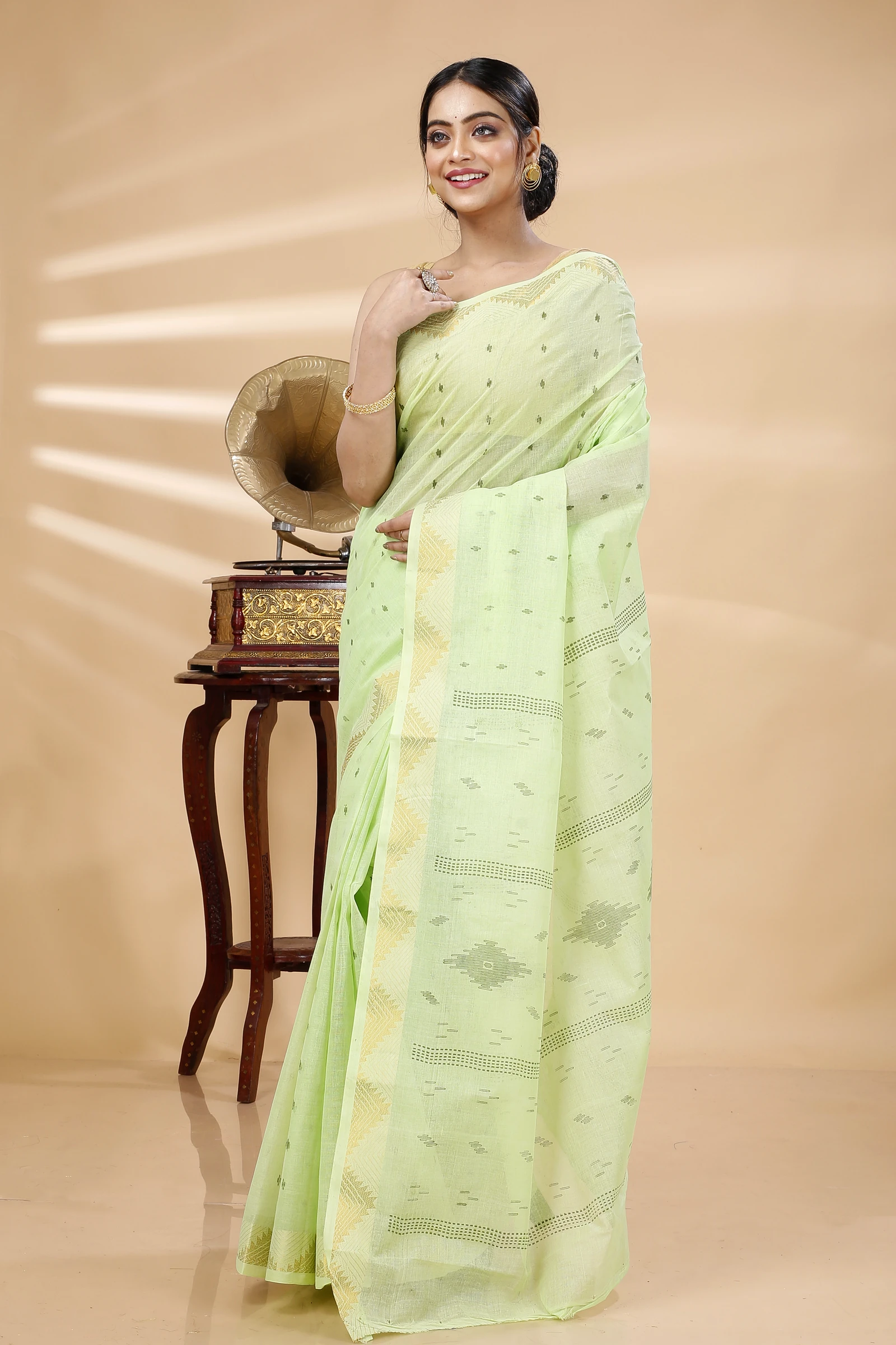 Light Green Pure Cotton Porna Tant Saree Print (1408)